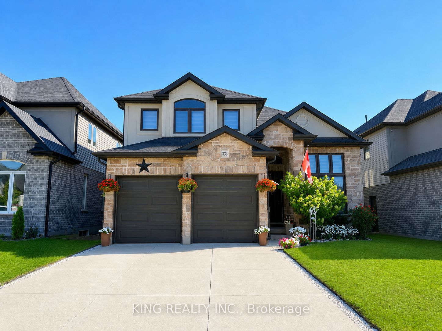 333 Masters Drive Property Photo 2