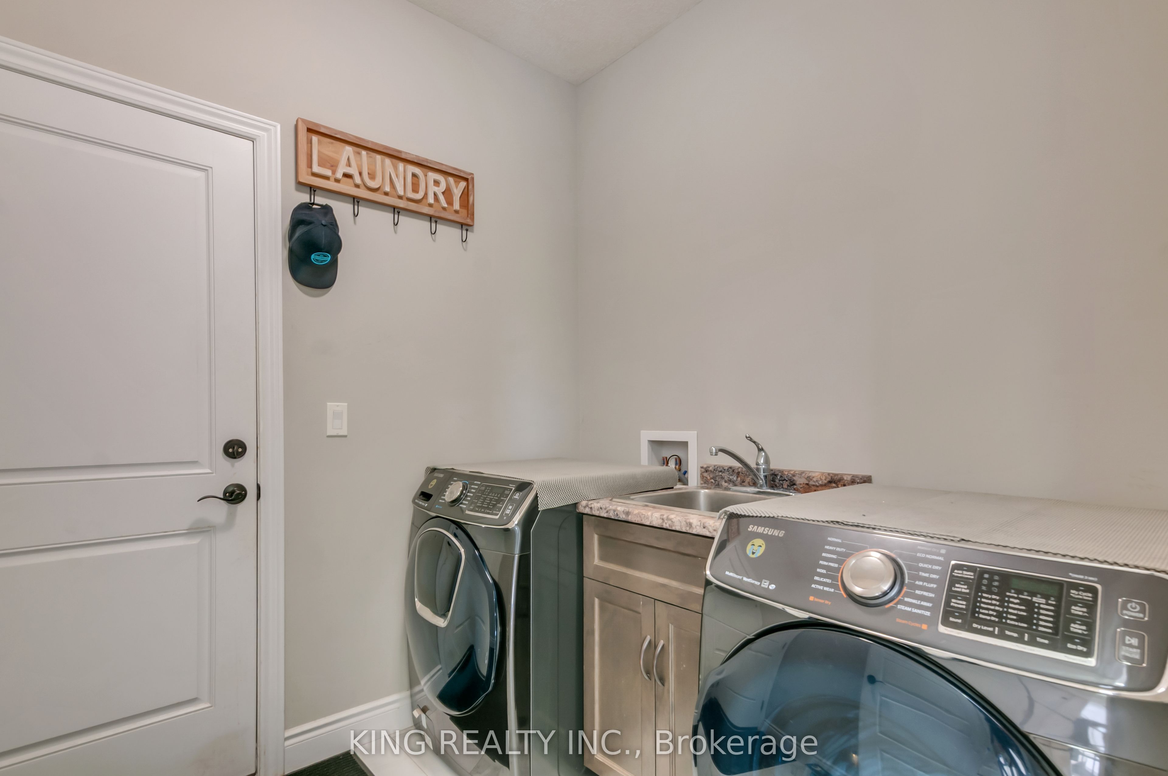 333 Masters Drive Property Photo 23