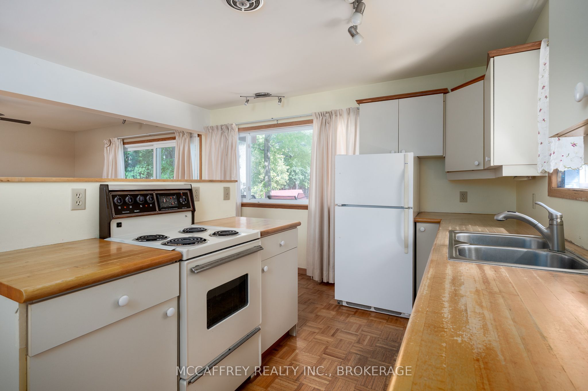 3050 Ernie Lane Property Photo 10