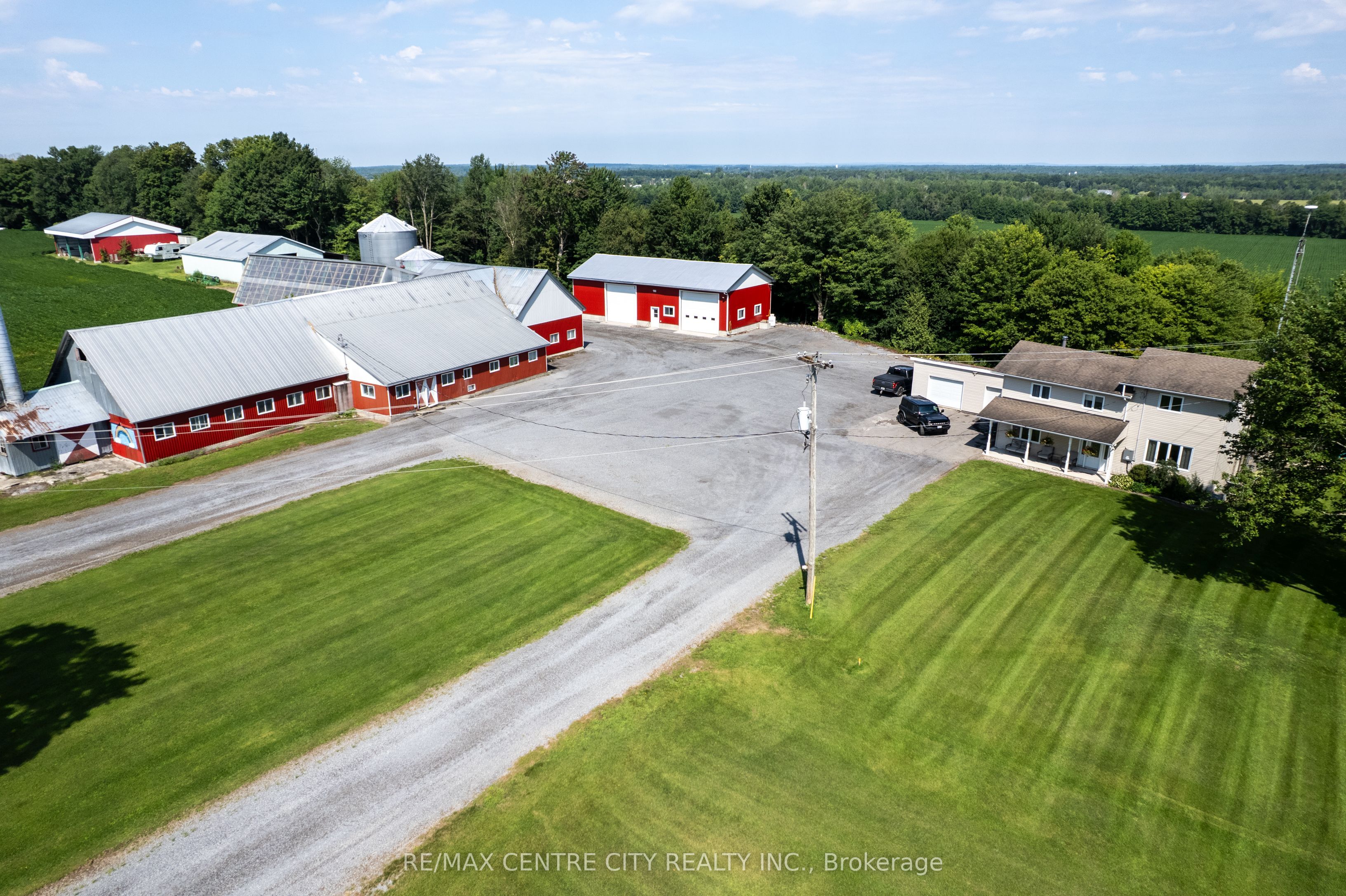 1537 St. Felix Road Property Photo 1