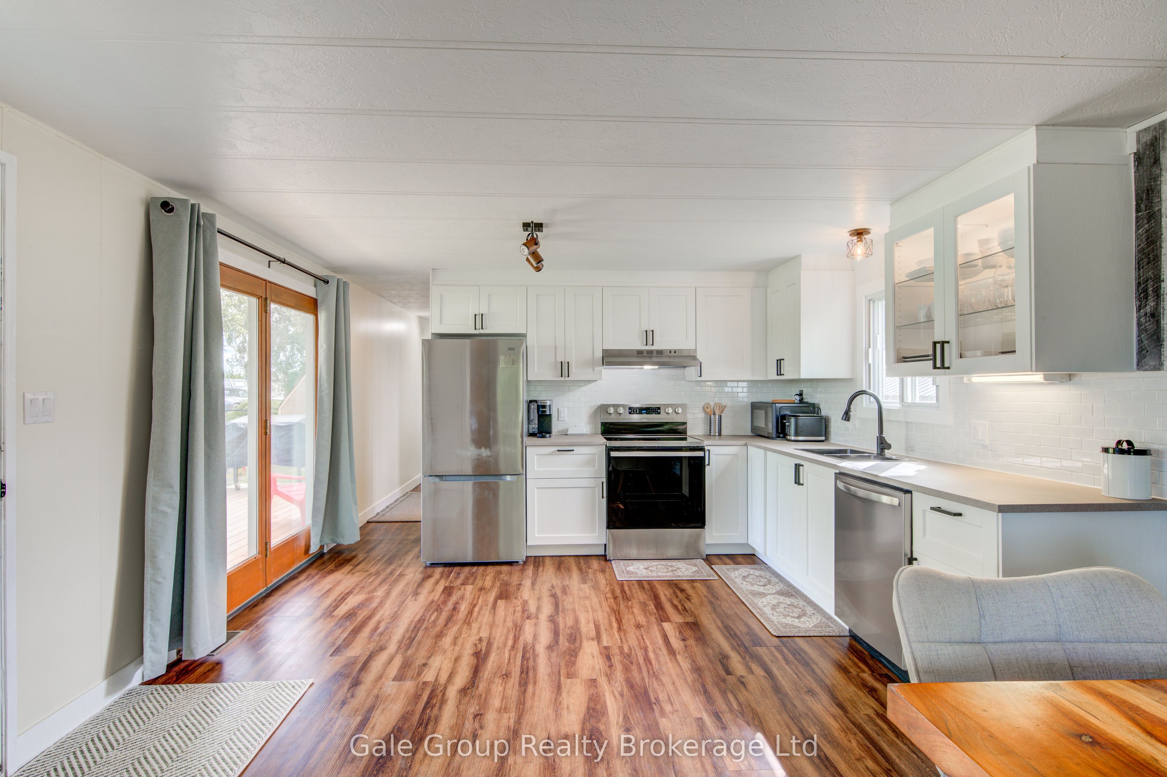 32 Pineview Ave Avenue Property Photo 20