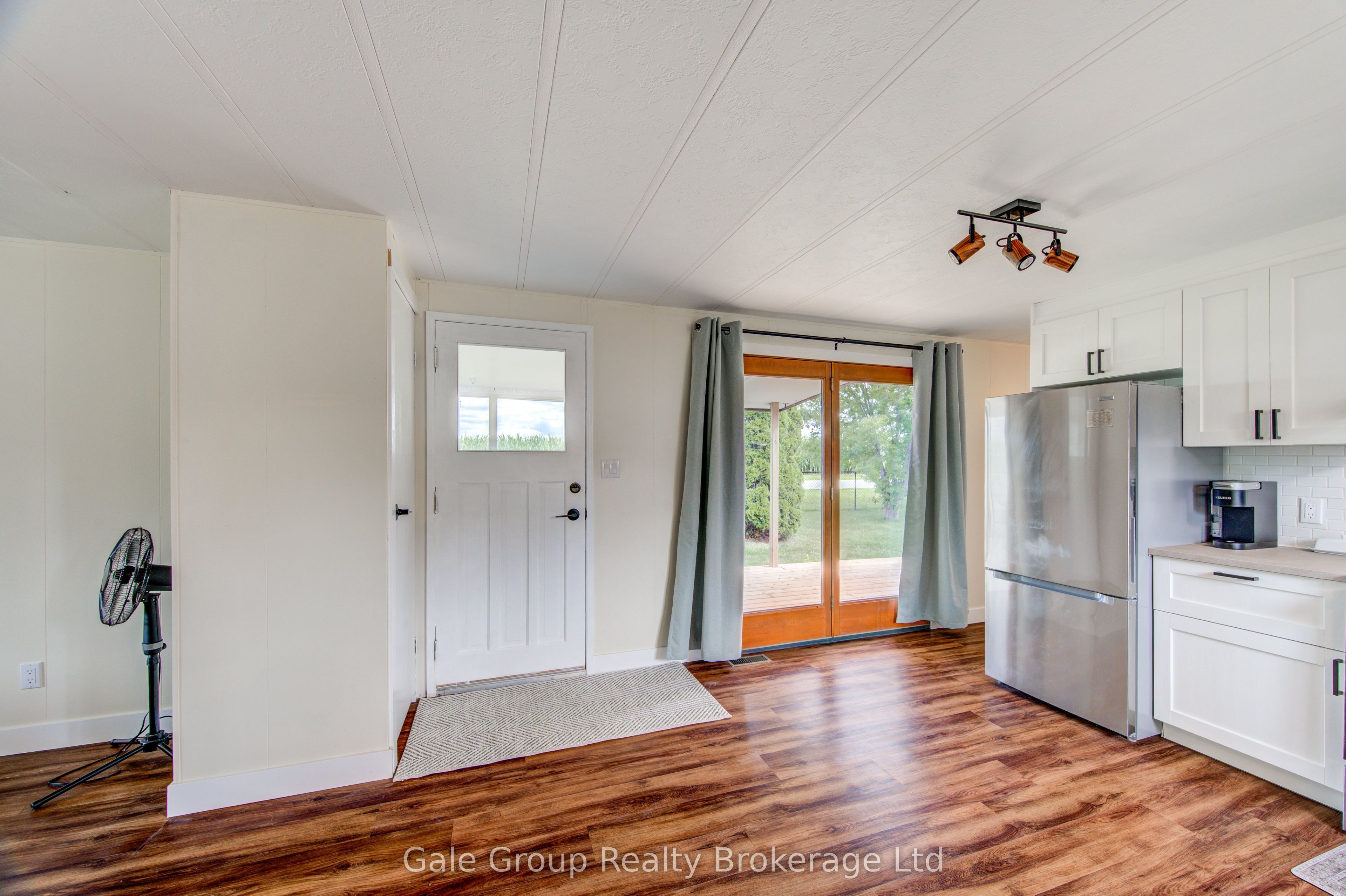 32 Pineview Ave Avenue Property Photo 22