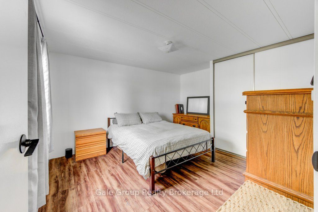 32 Pineview Ave Avenue Property Photo 35