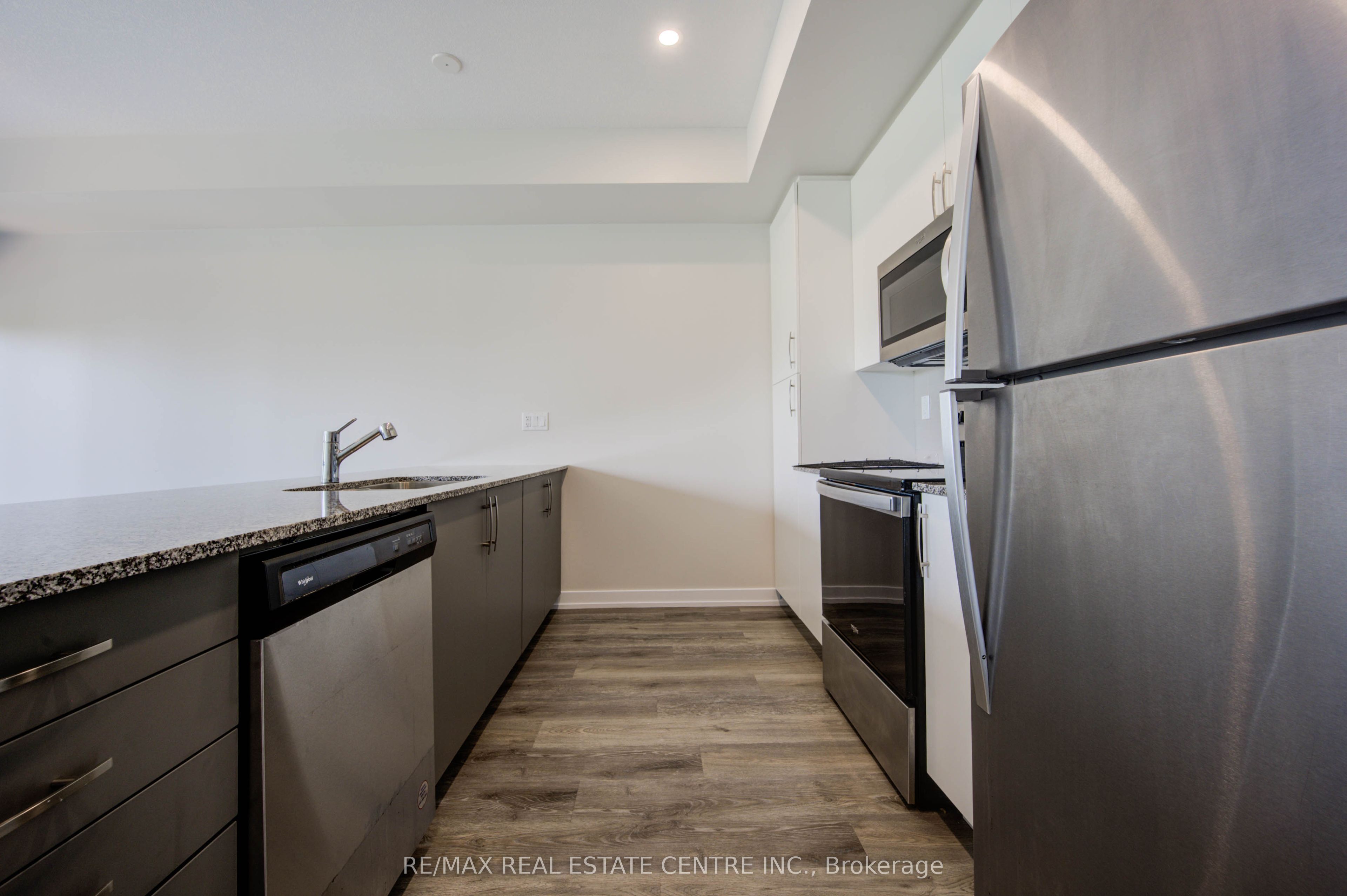 350 River Road 7 Property Photo 7