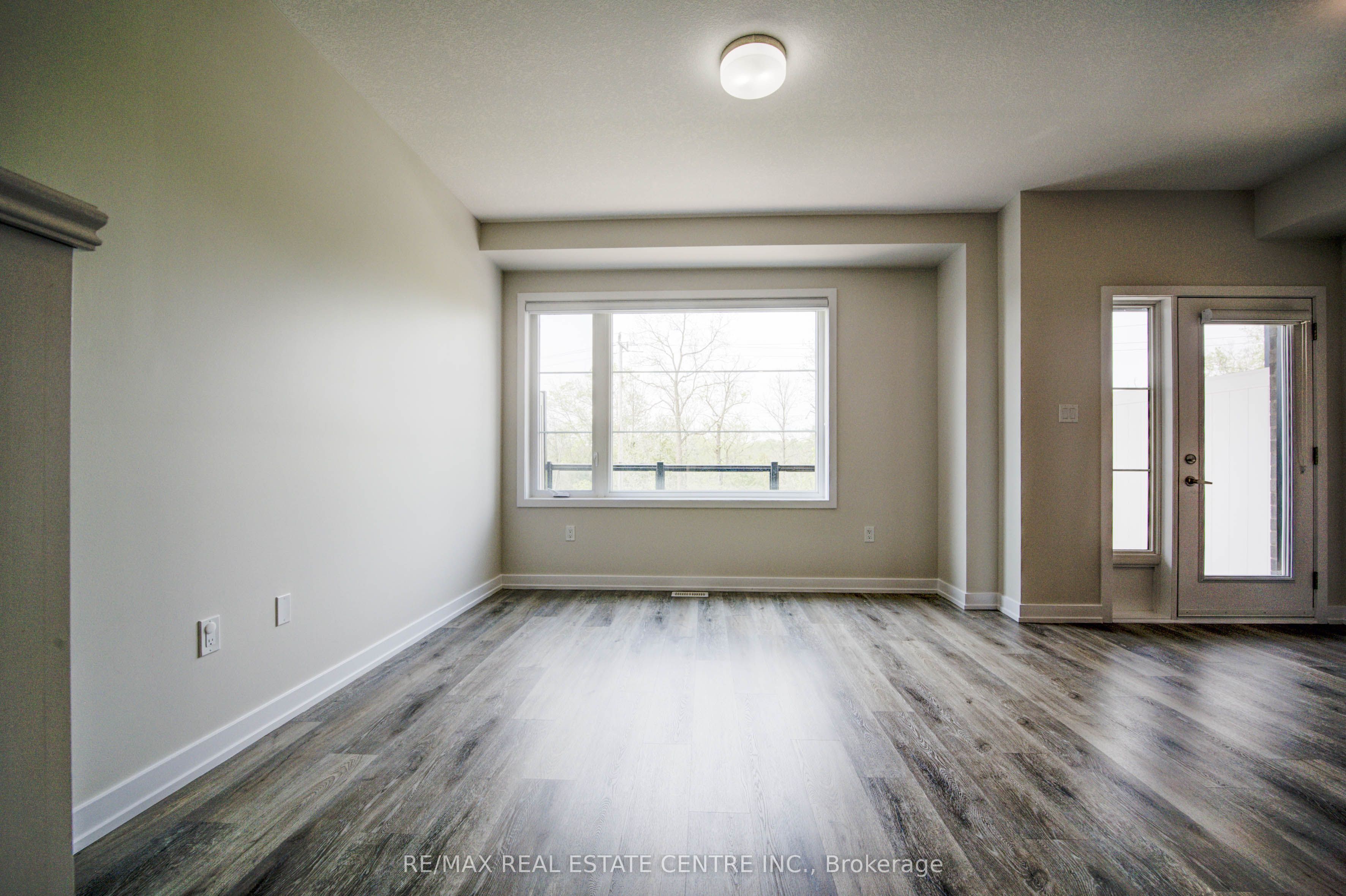 350 River Road 7 Property Photo 8