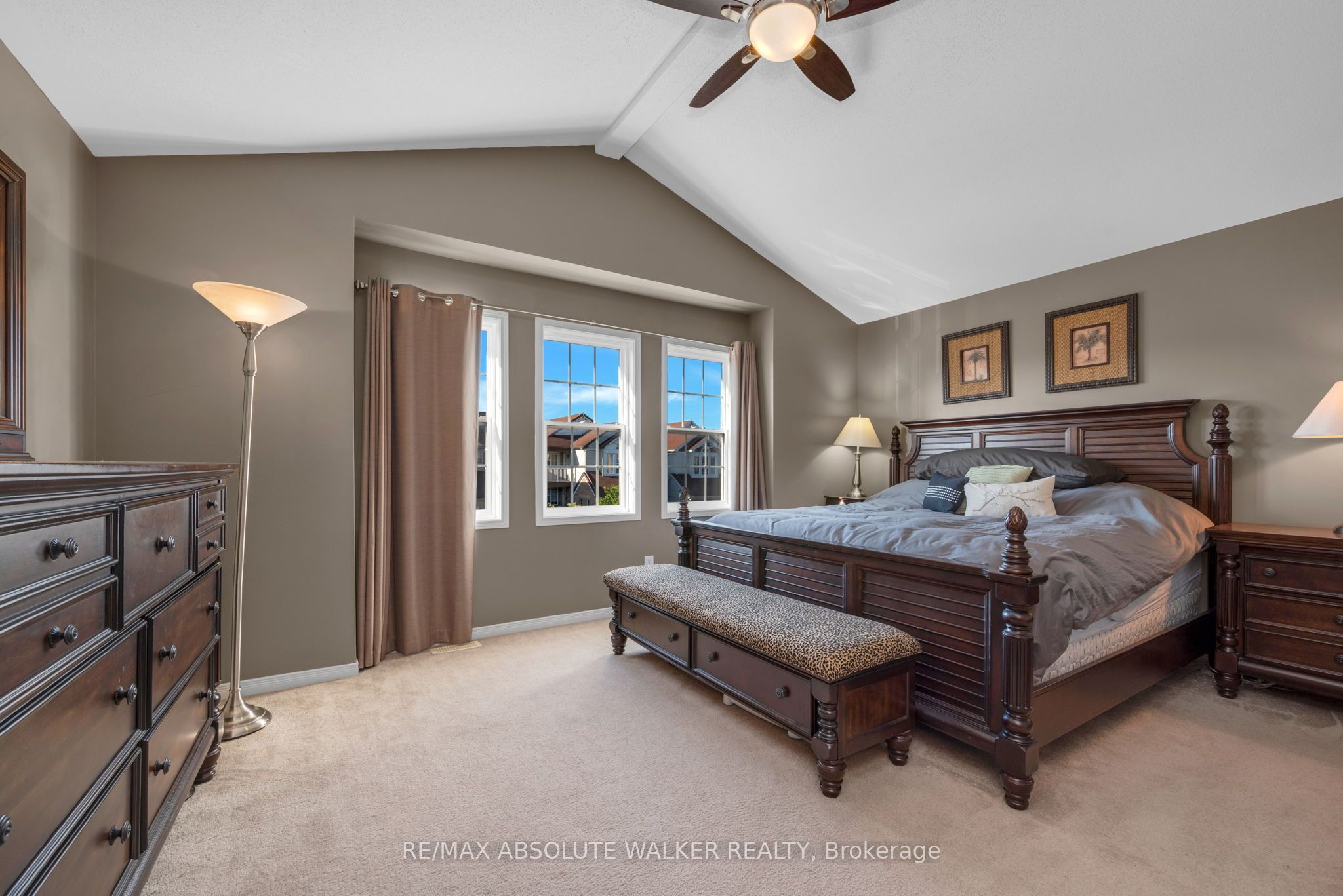 1046 Fieldfair Way Property Photo 19