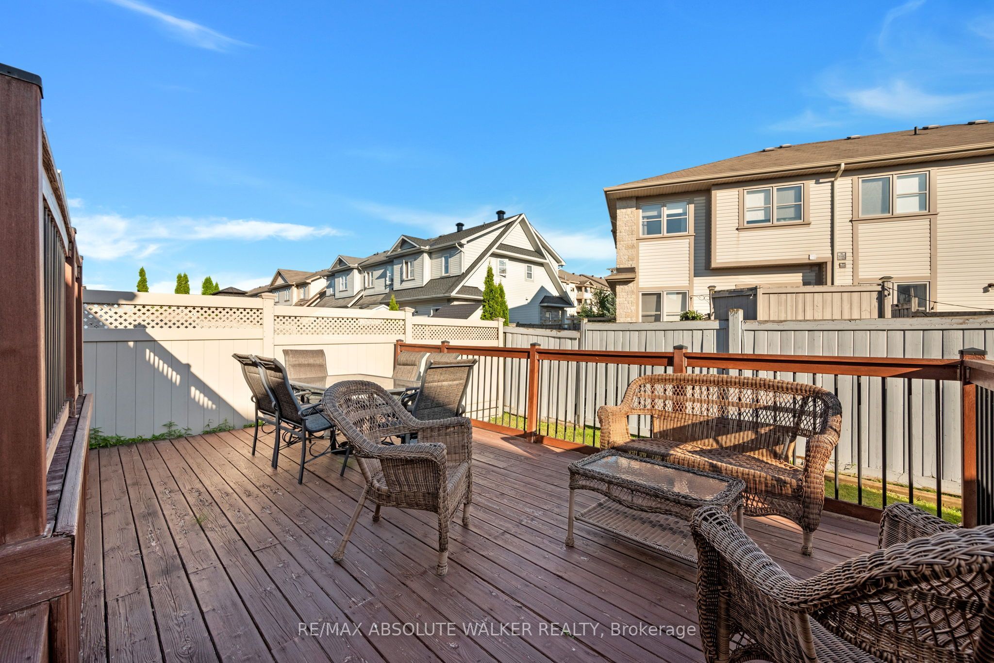 1046 Fieldfair Way Property Photo 31