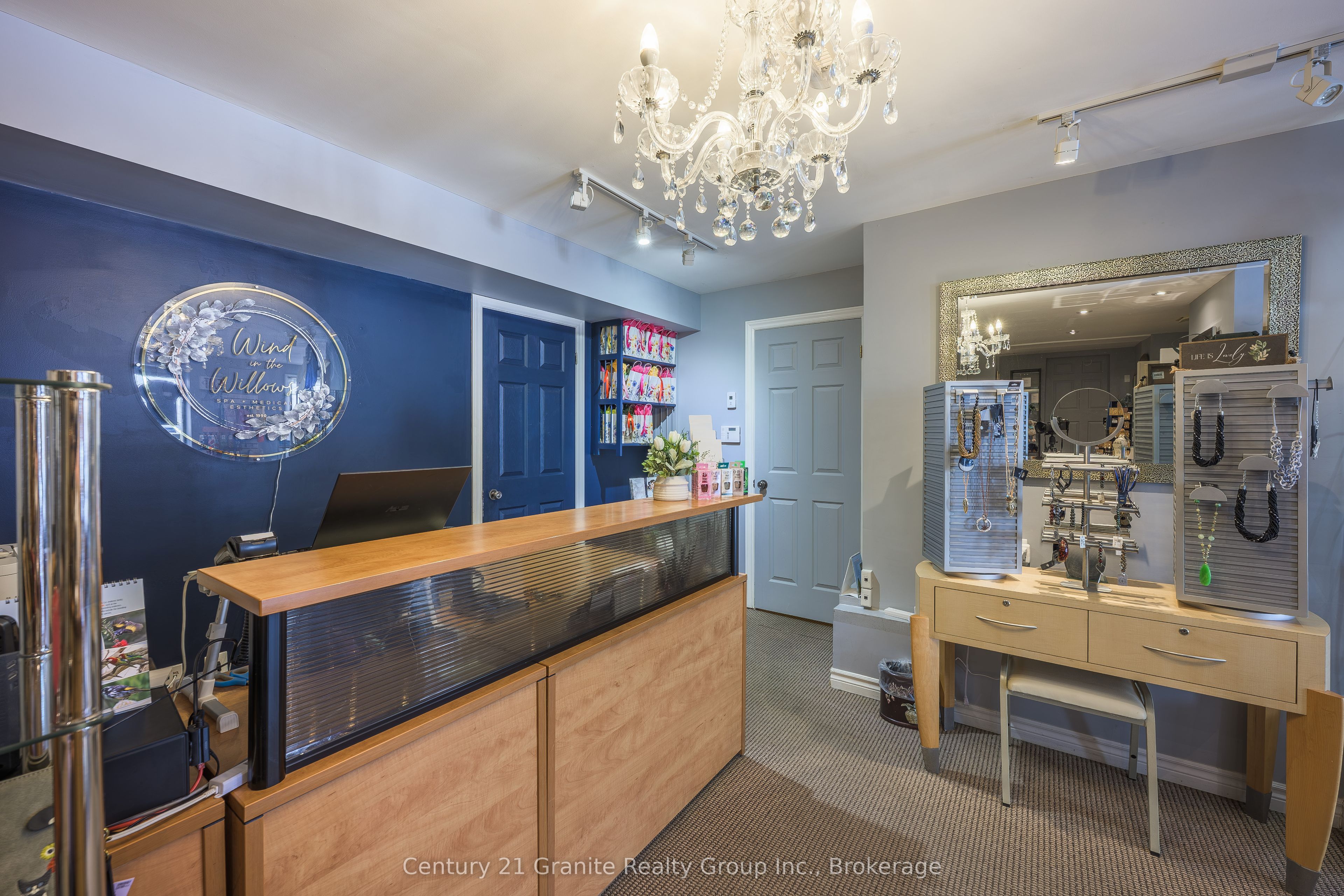 152 Highland Street Property Photo 6