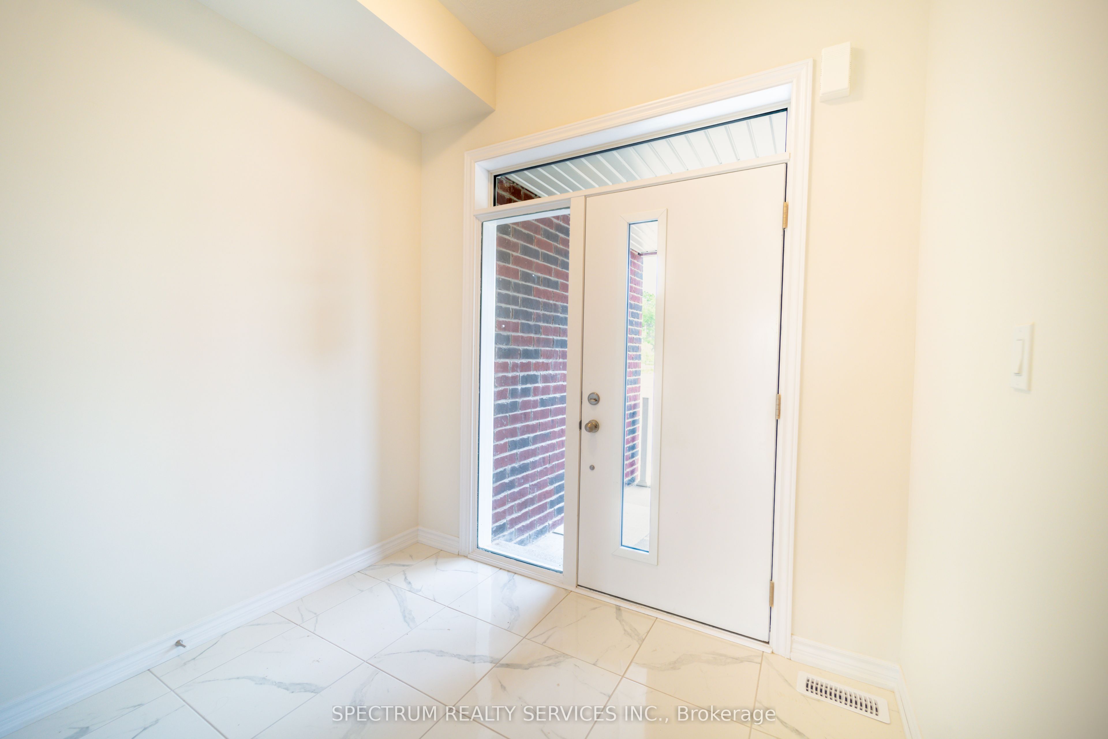 19 Chapman Road Property Photo 12