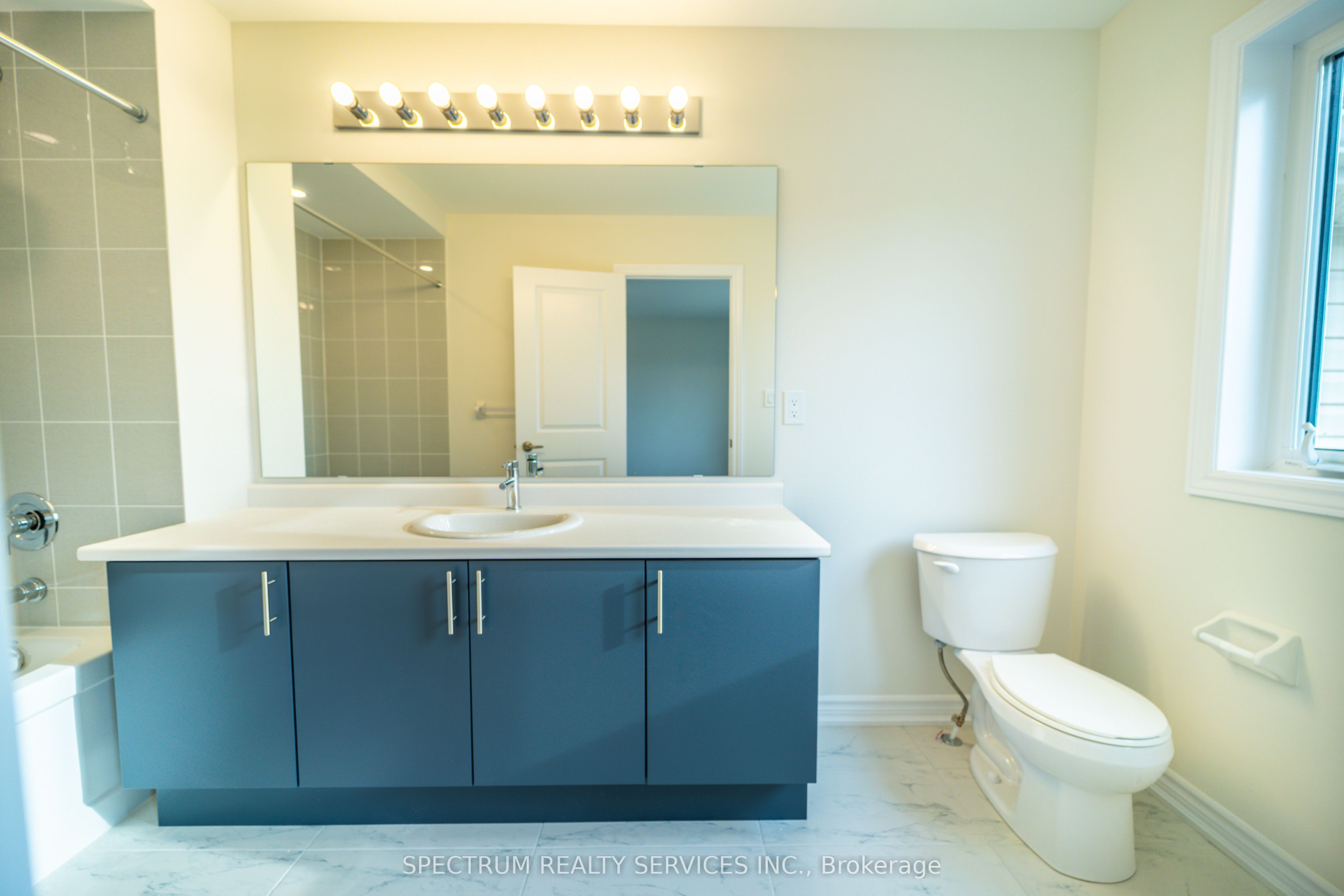 19 Chapman Road Property Photo 30
