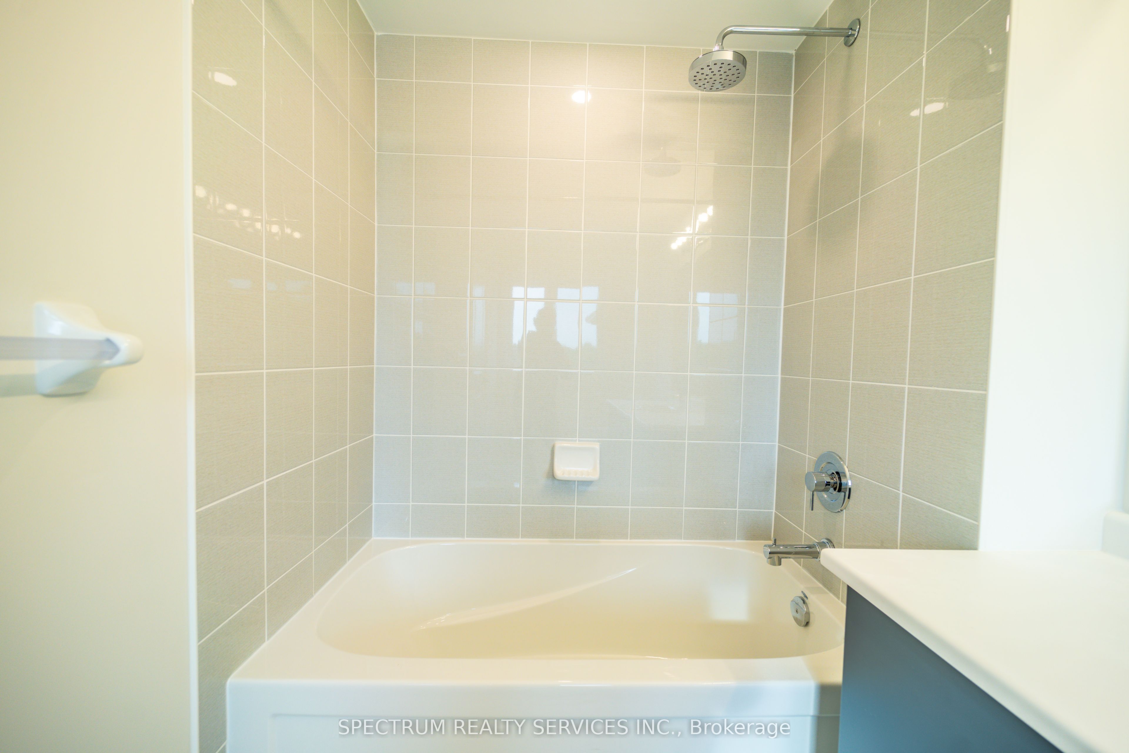 19 Chapman Road Property Photo 32