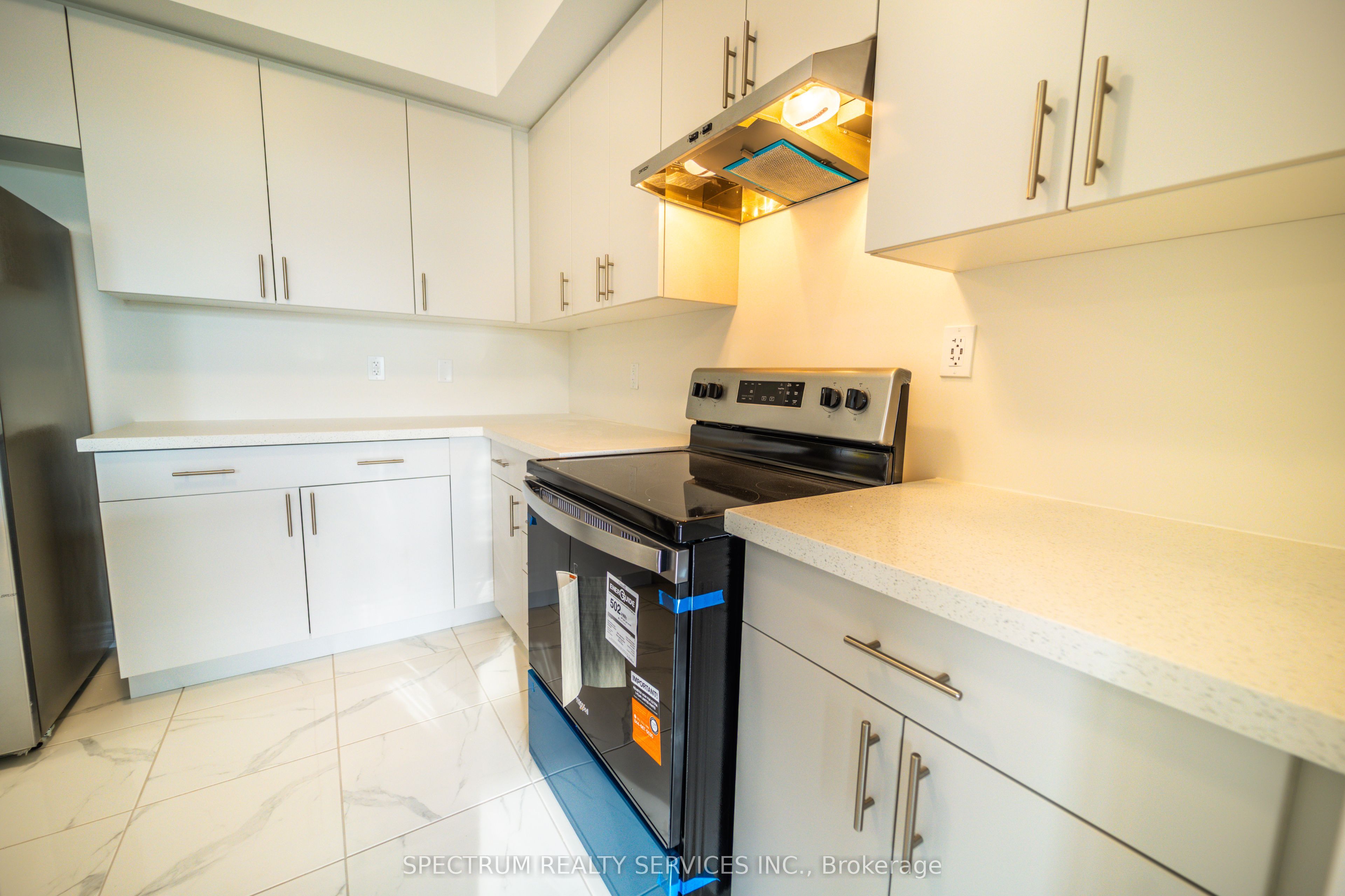 19 Chapman Road Property Photo 46
