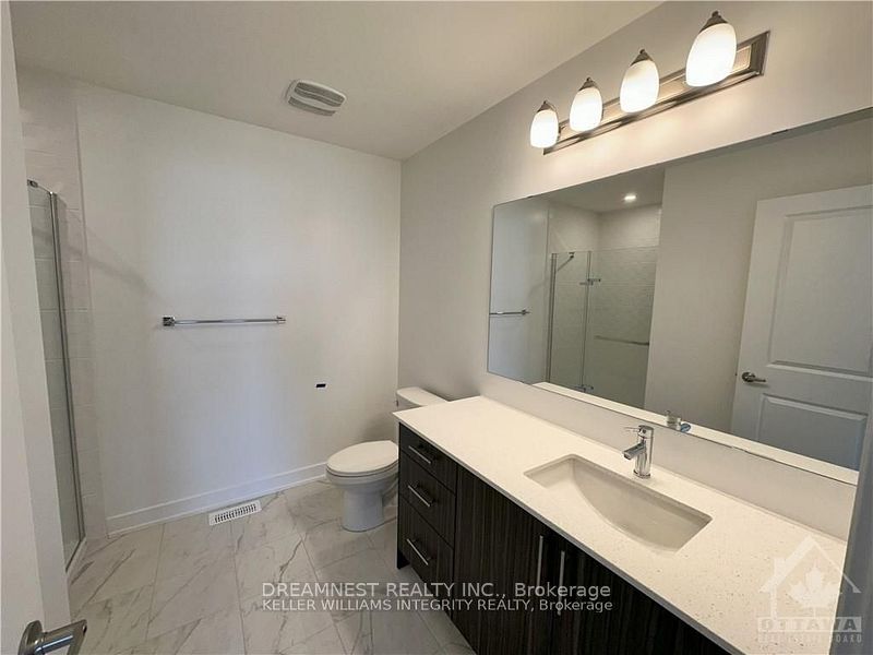 806 Anciano Crescent Property Photo 8