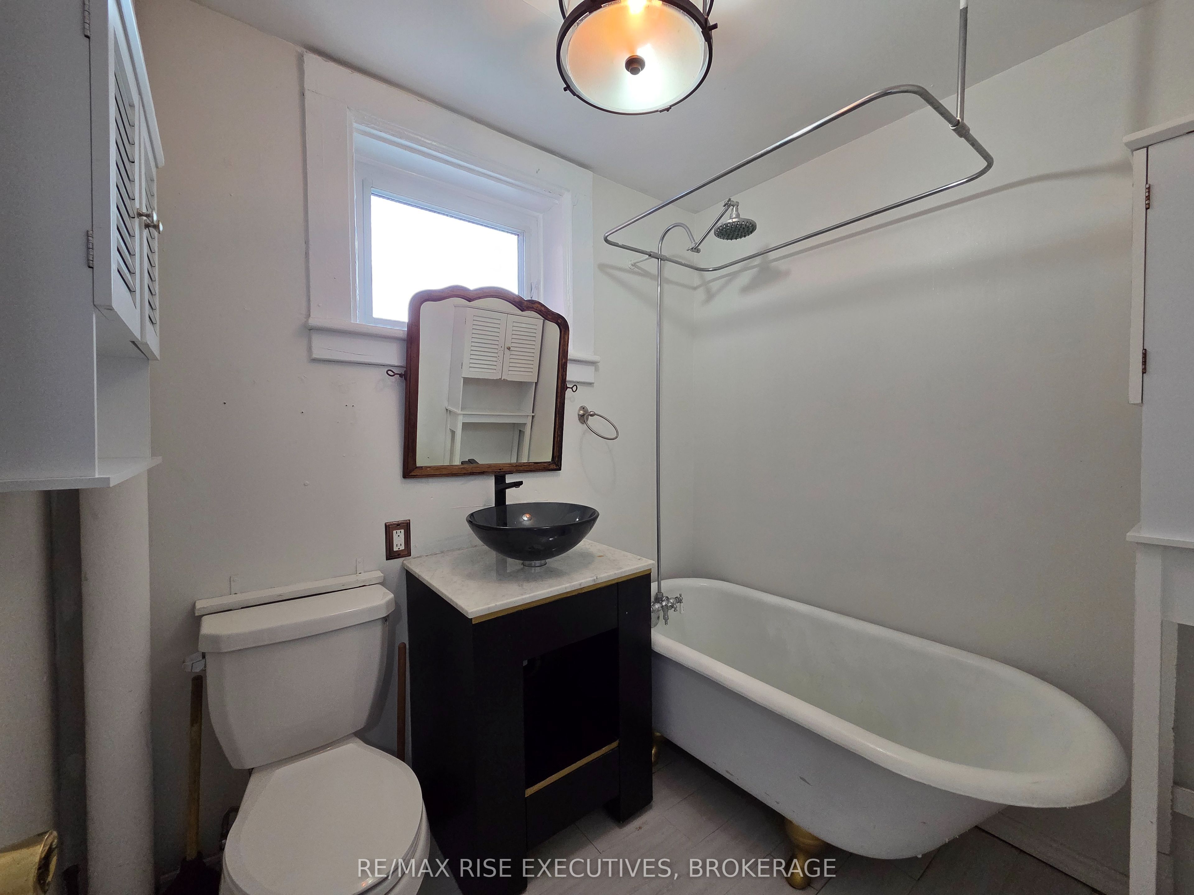 18 Stone Street Property Photo 18