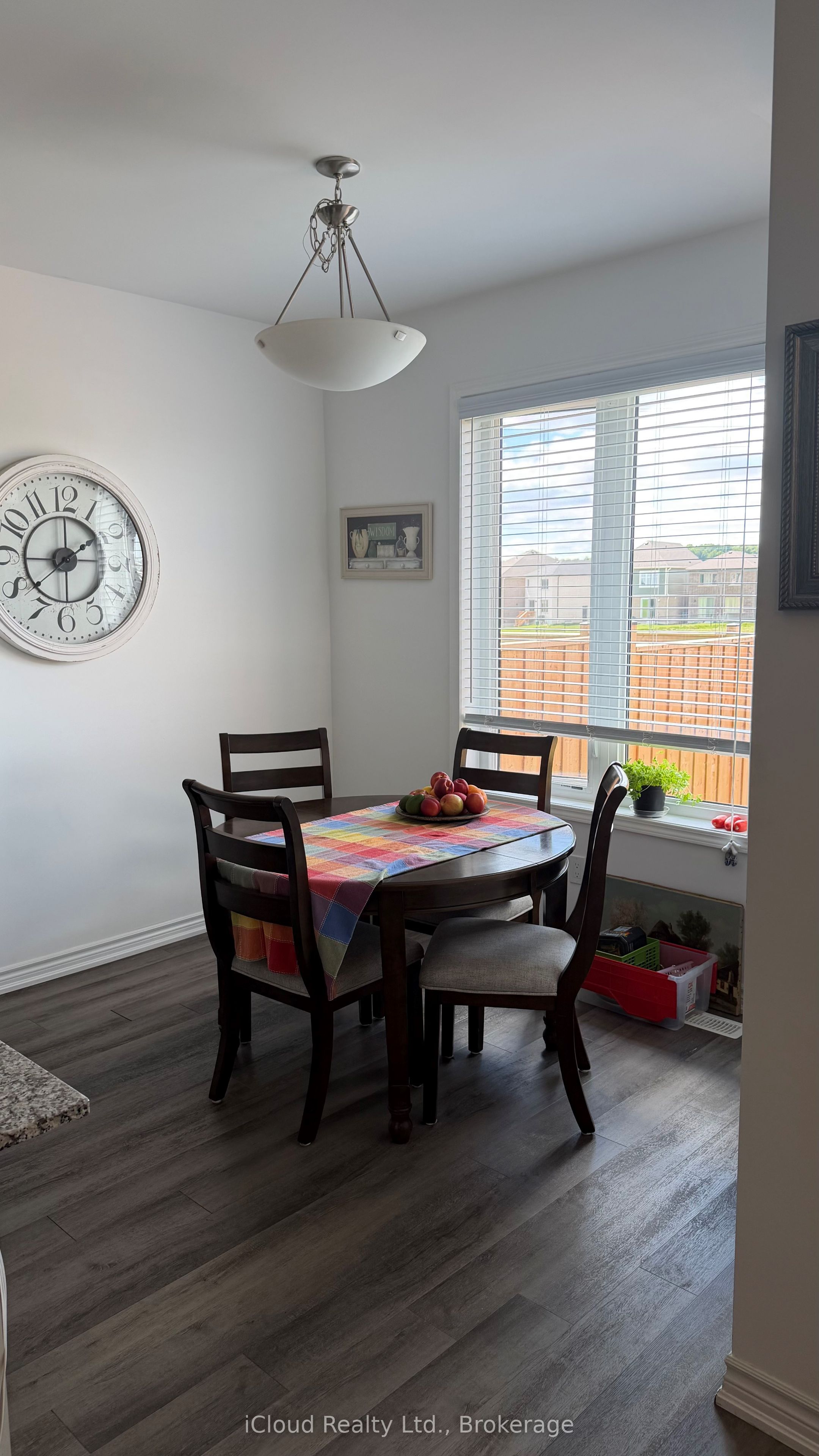 74 Forestwalk Street Property Photo 6