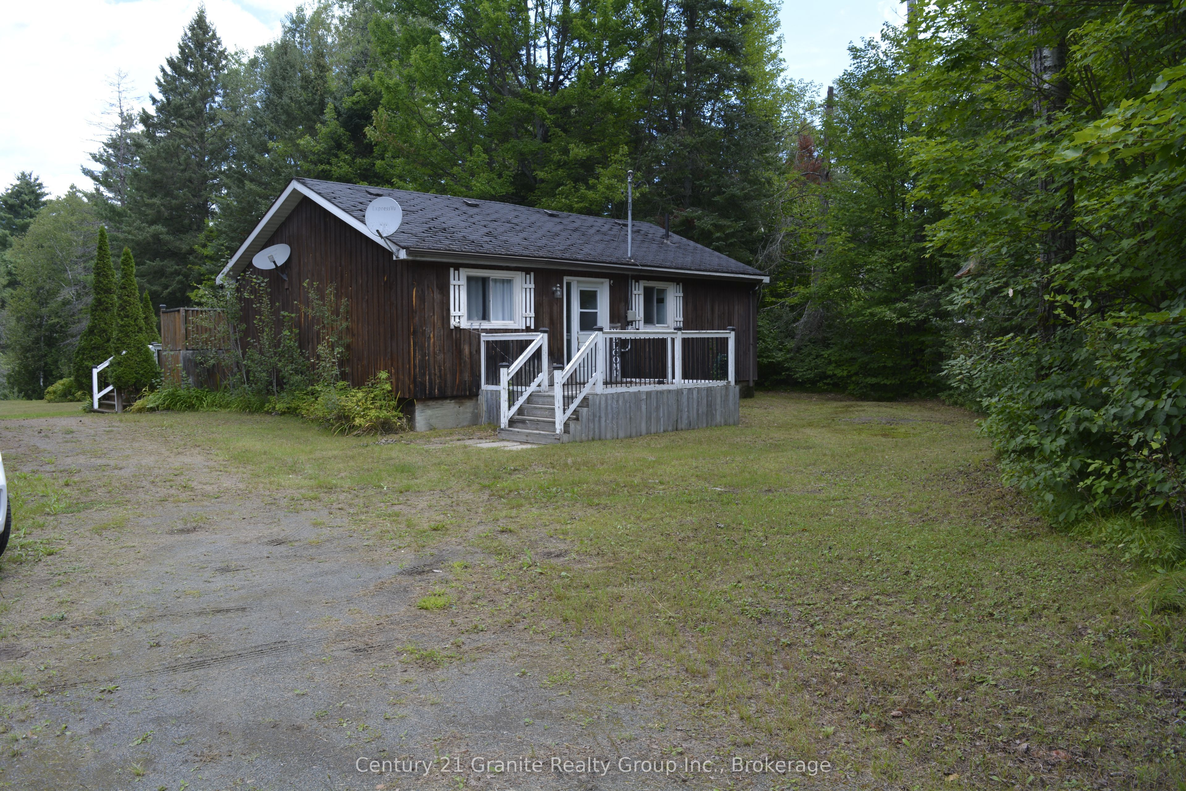 205 Glory Road Property Photo 1