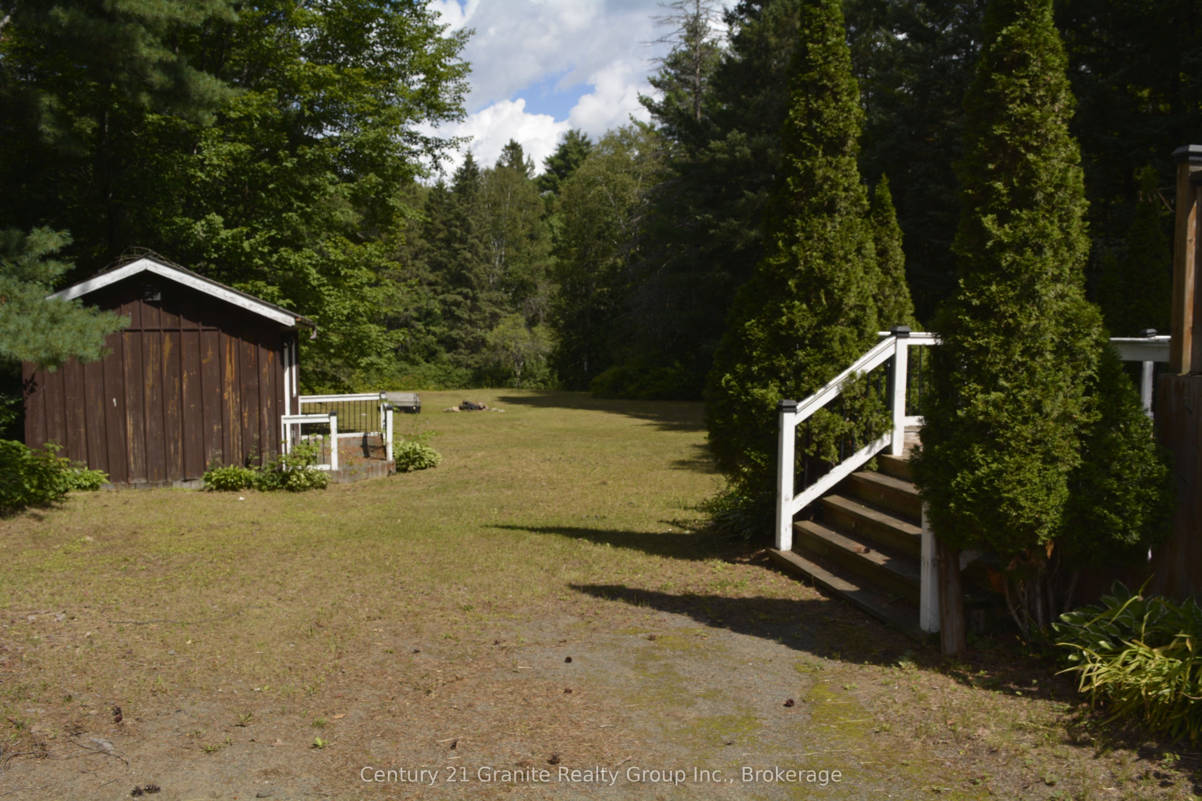 205 Glory Road Property Photo 11