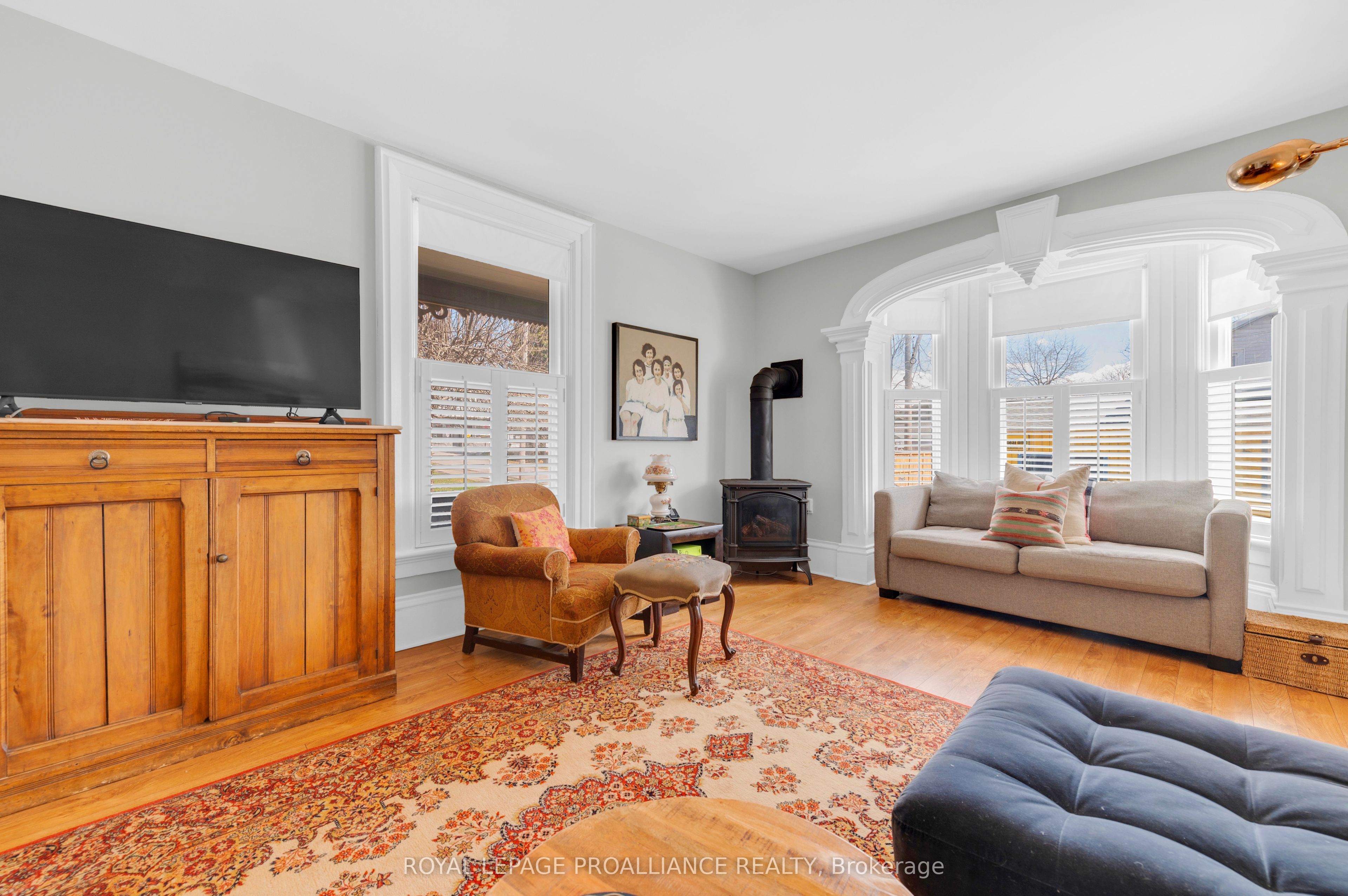 28 West Street Property Photo 16