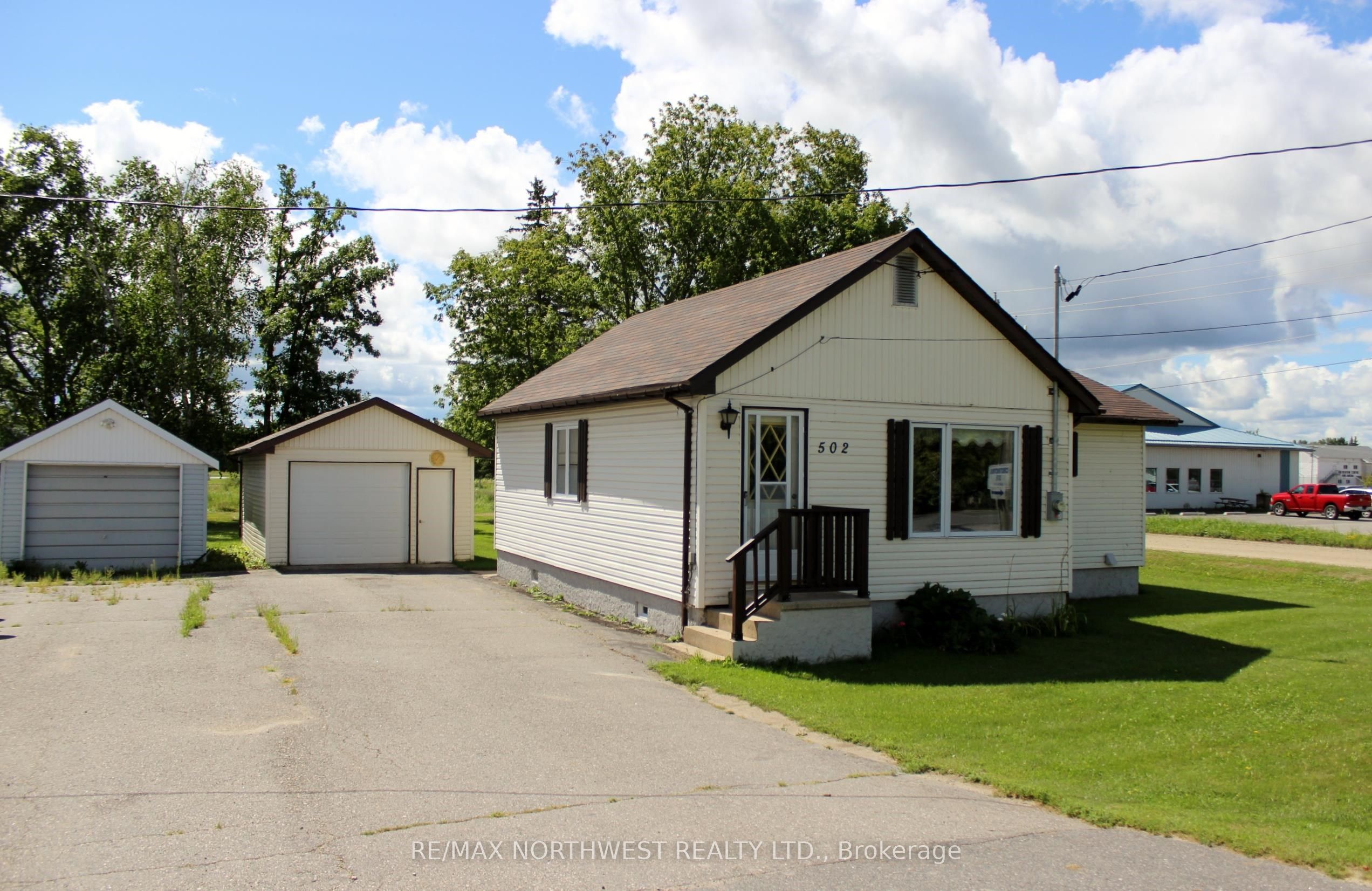 502 Atwood Avenue Property Photo 1