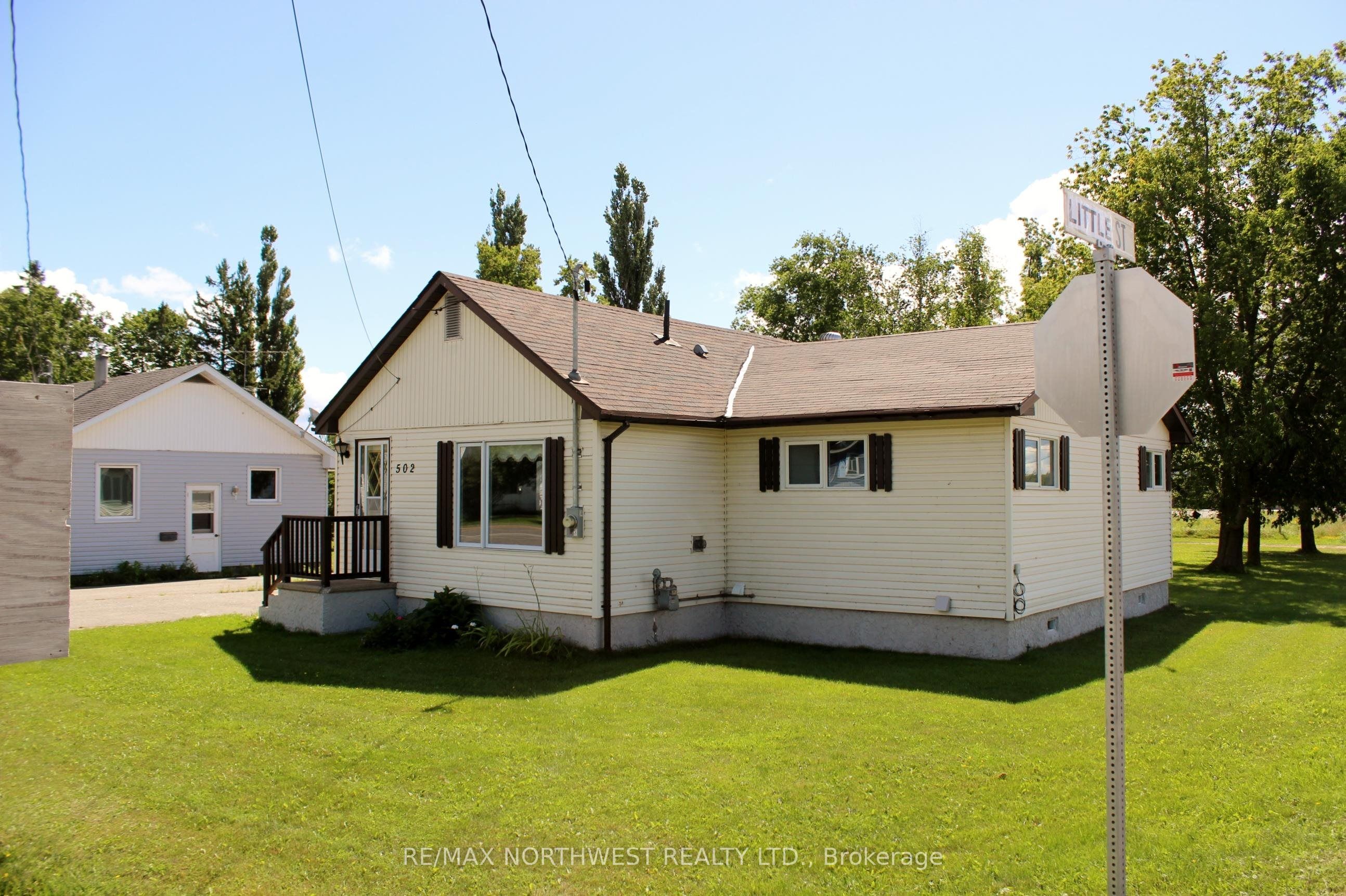 502 Atwood Avenue Property Photo 3
