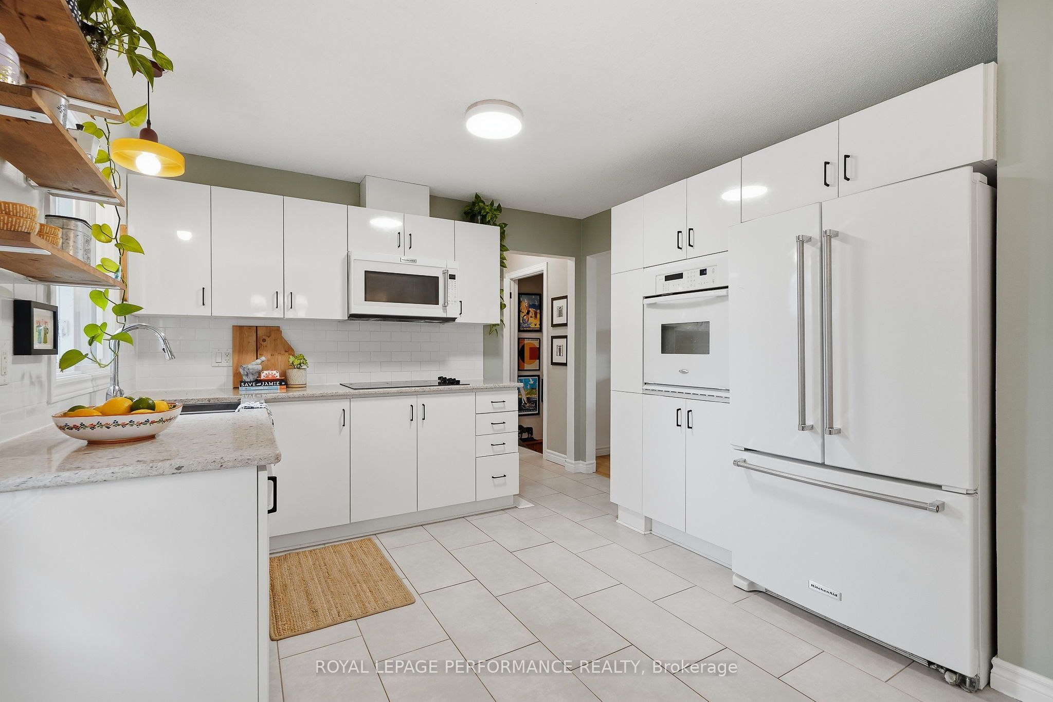 119 Centenaire Street Property Photo 10