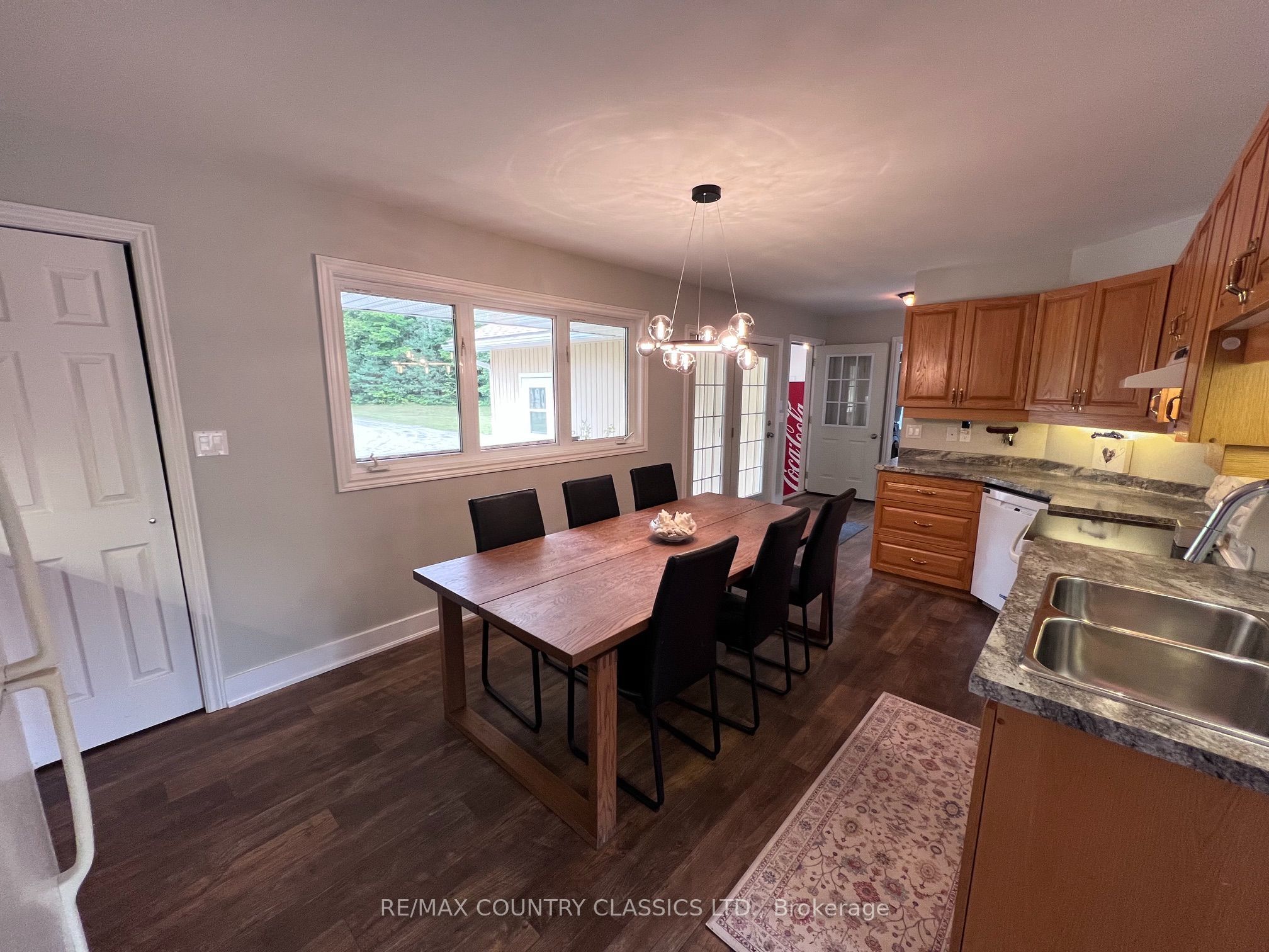 3952 Loop Road Property Photo 17