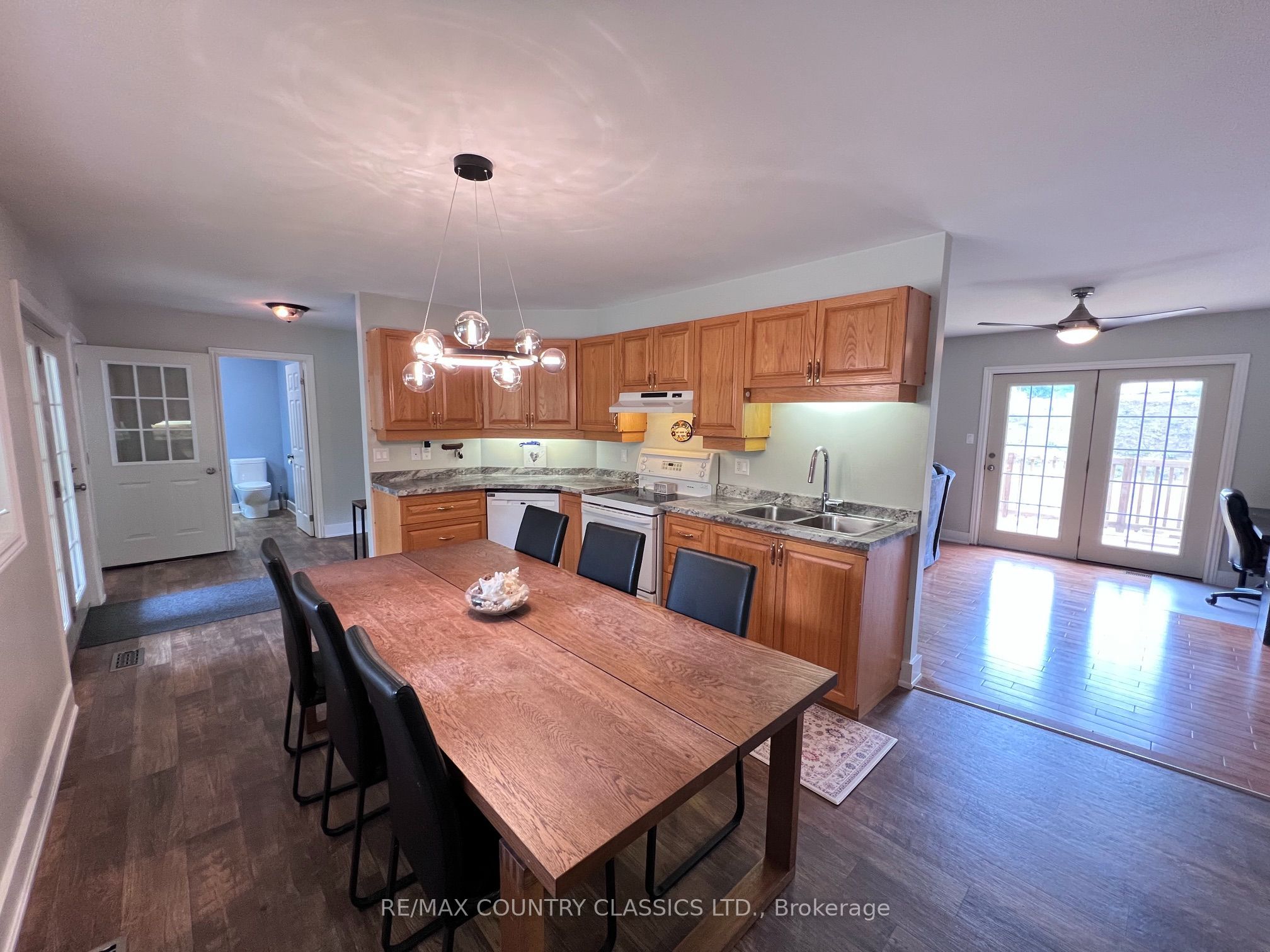 3952 Loop Road Property Photo 18