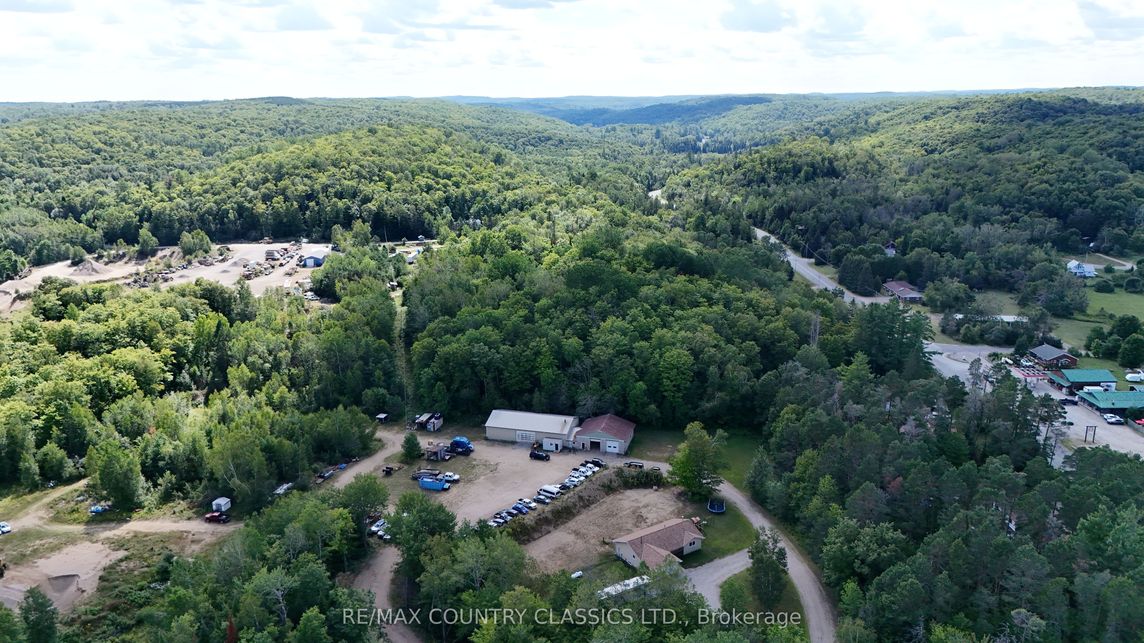 3952 Loop Road Property Photo 43