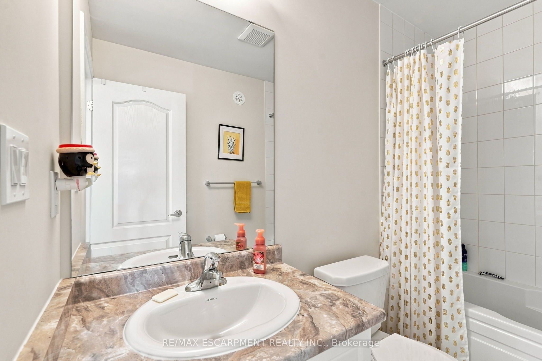 241 Melody Lane Property Photo 16