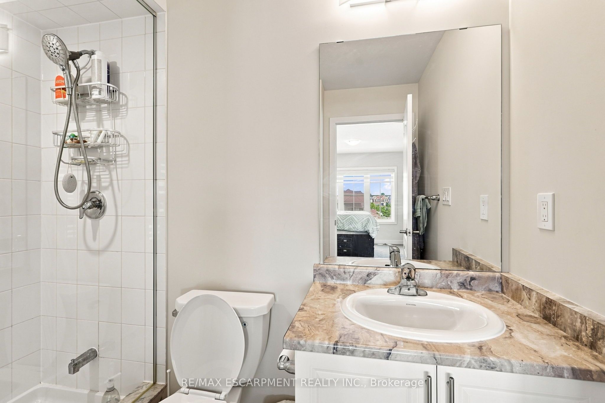 241 Melody Lane Property Photo 20