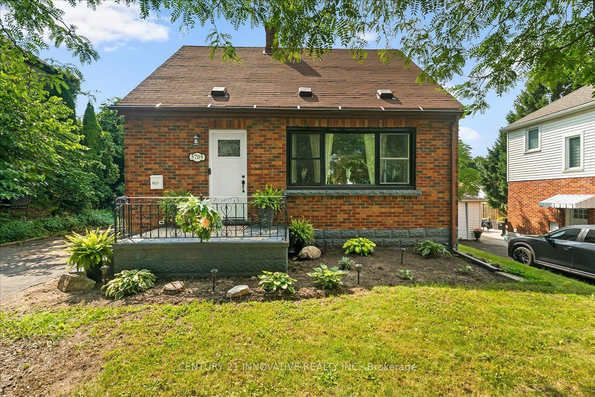 5709 Hanan Avenue Property Photo 2