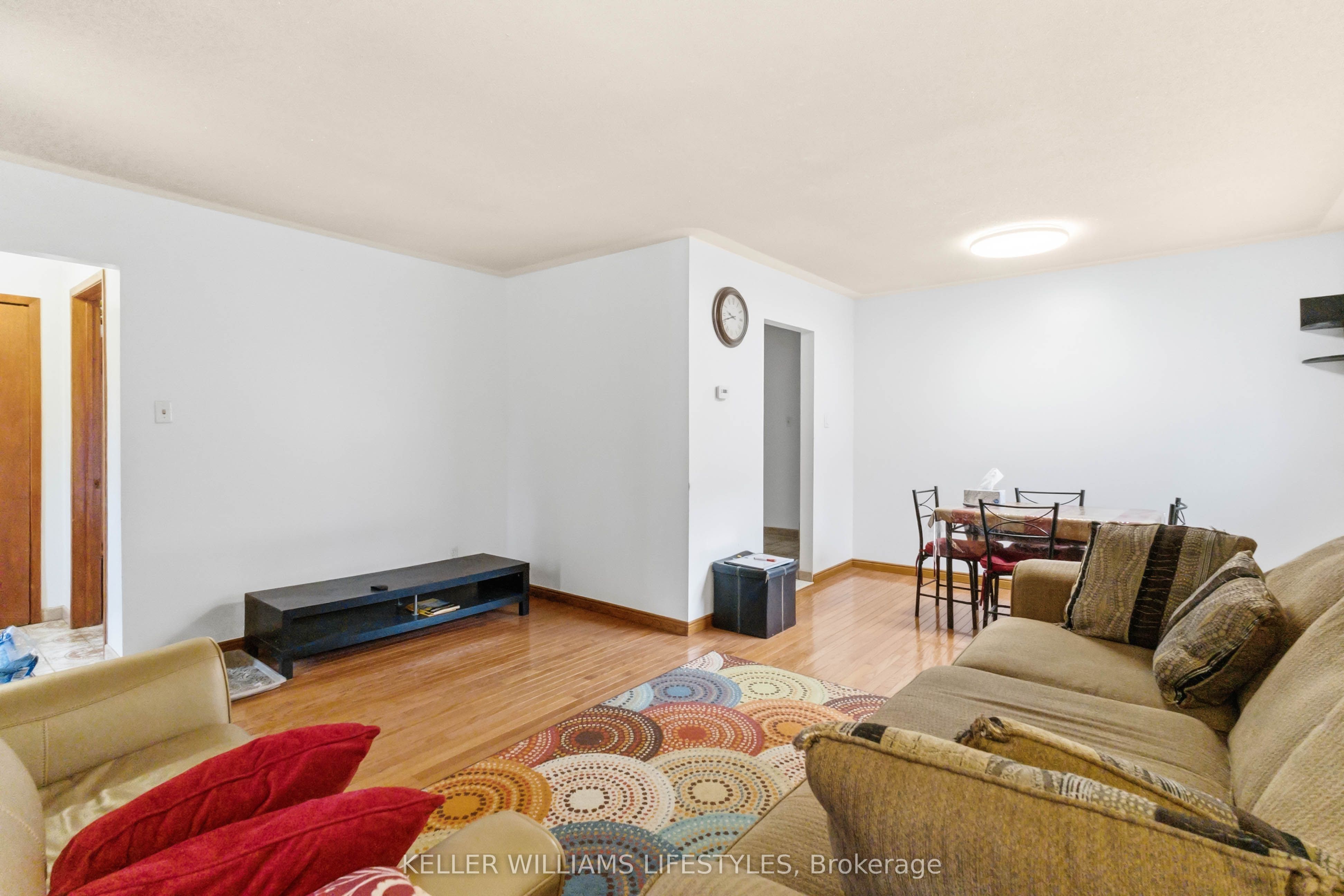 156 Paperbirch Crescent Property Photo 10