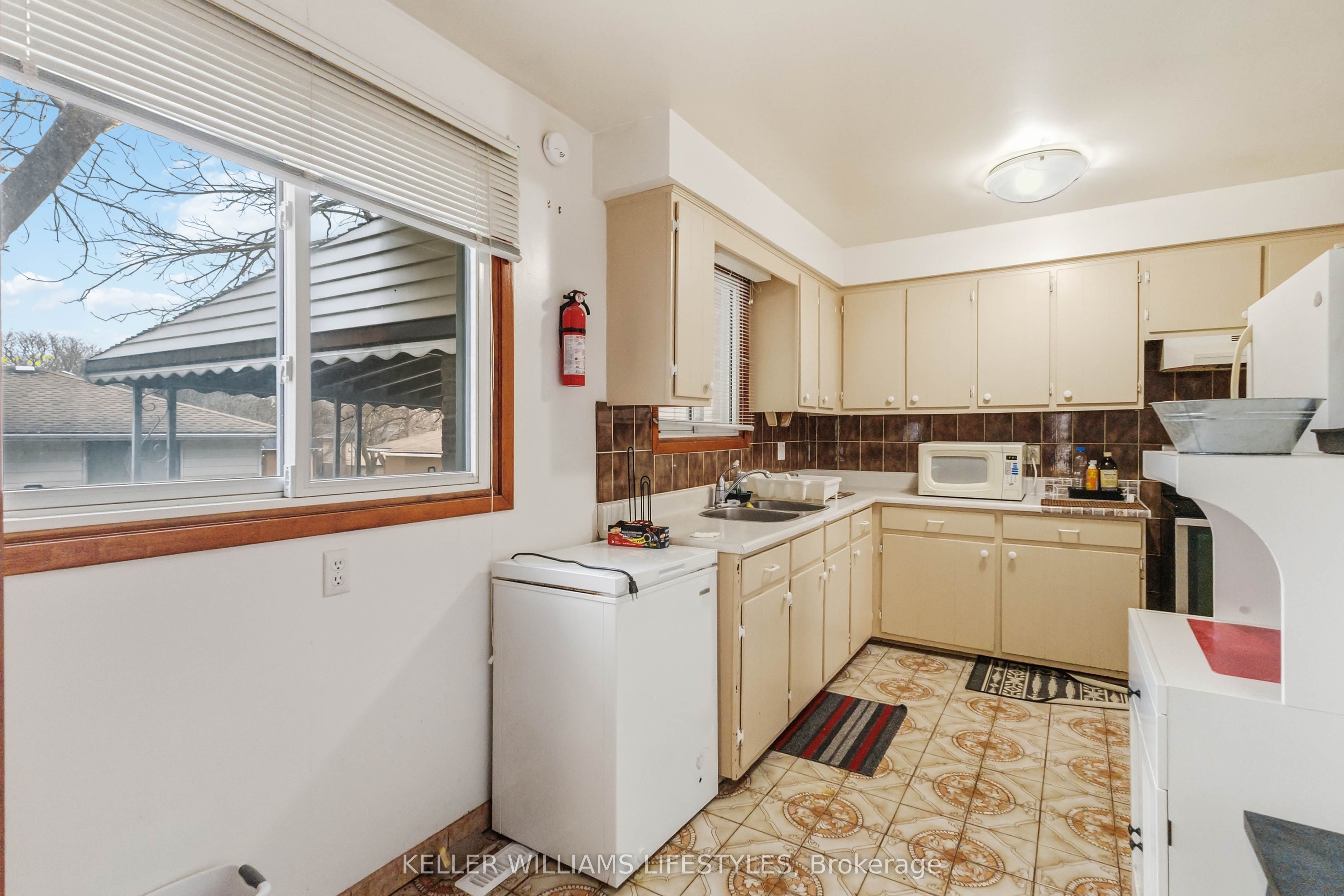 156 Paperbirch Crescent Property Photo 13