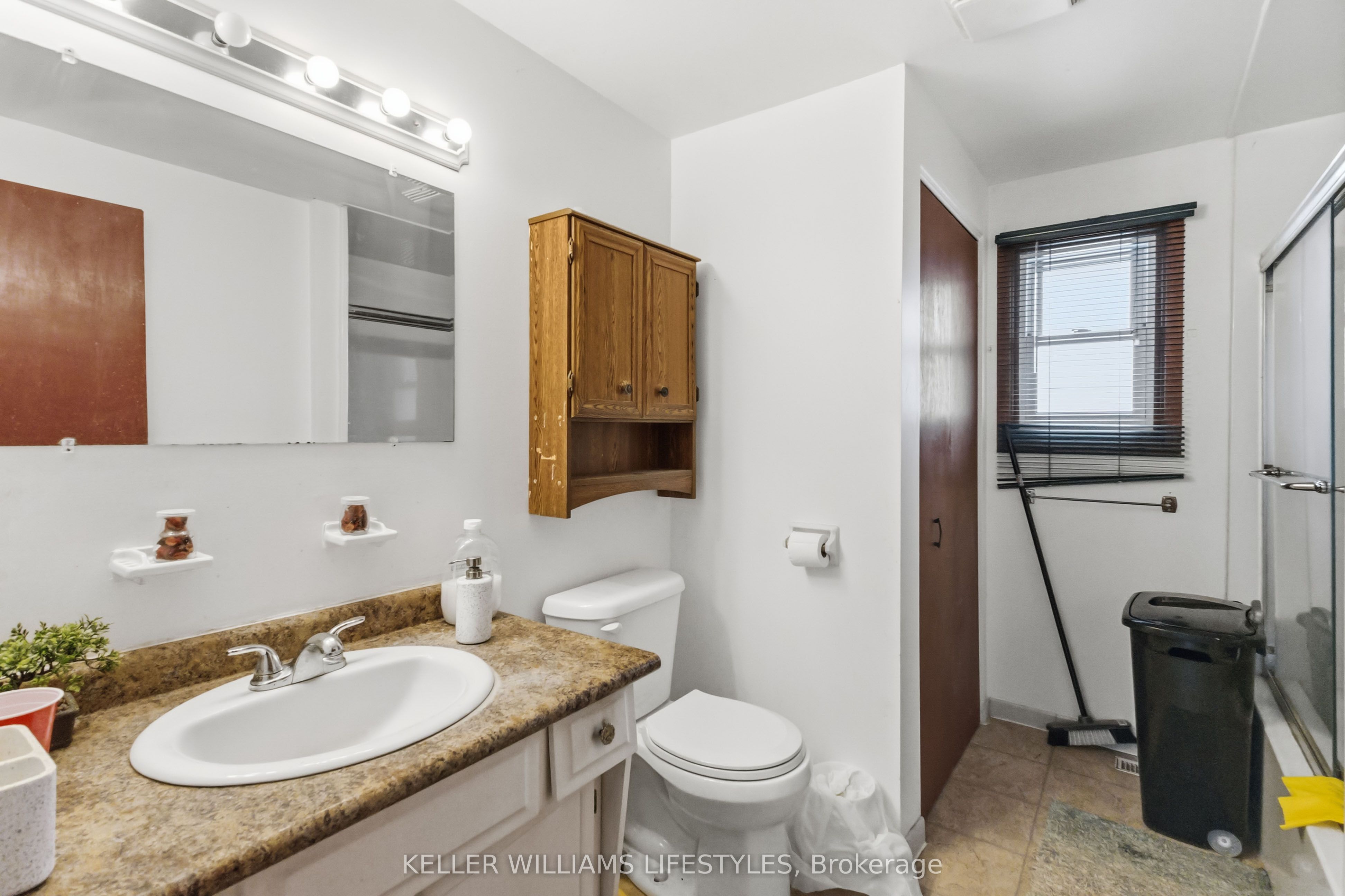 156 Paperbirch Crescent Property Photo 16
