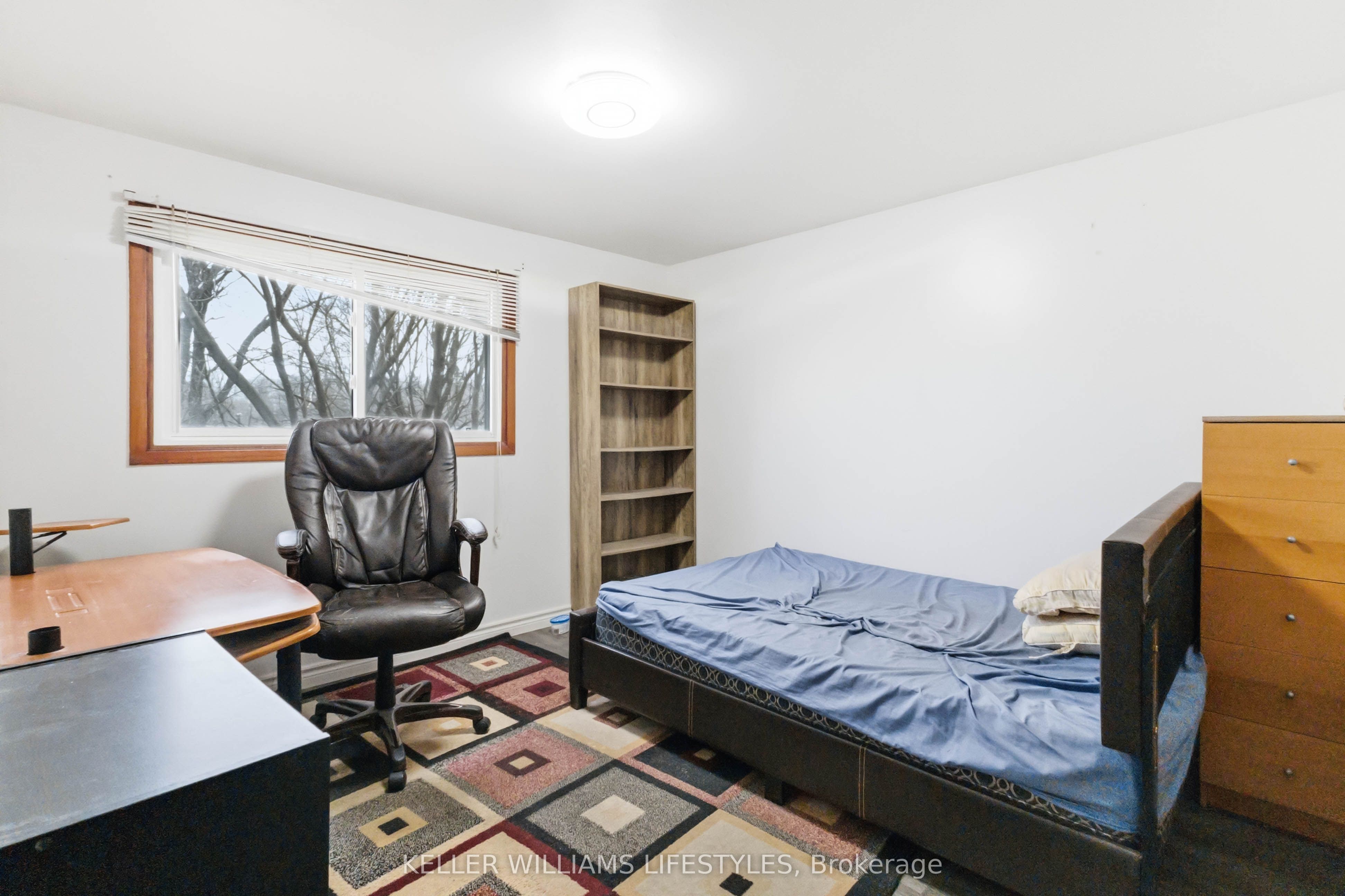 156 Paperbirch Crescent Property Photo 18