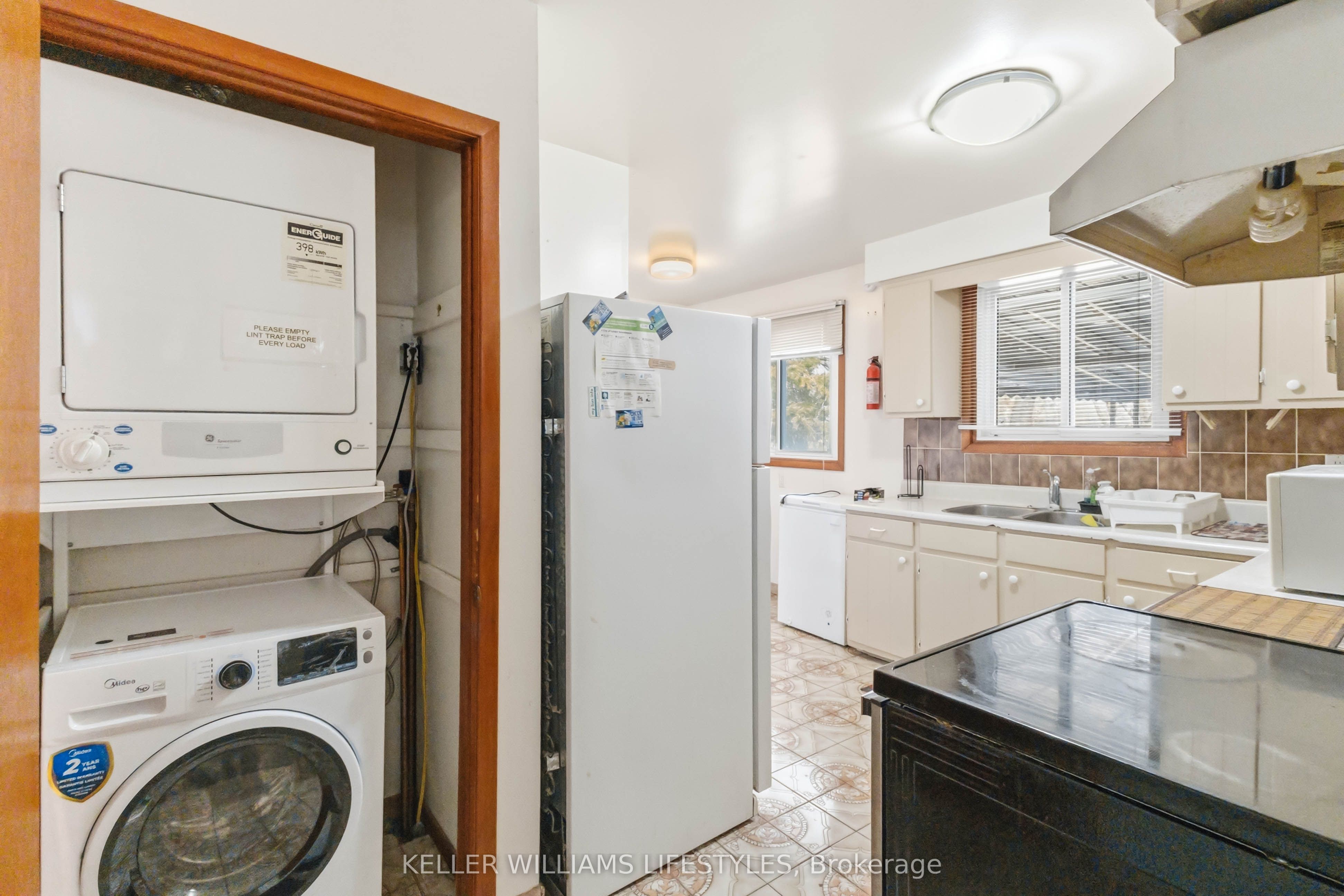 156 Paperbirch Crescent Property Photo 21