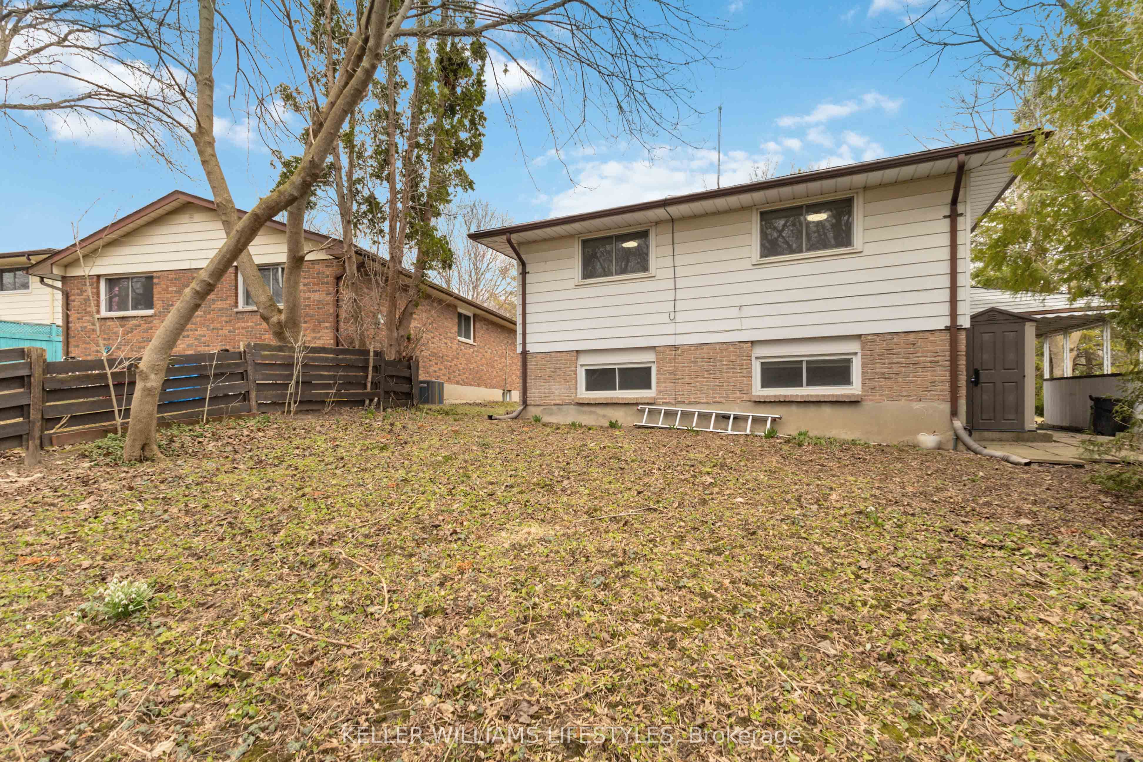 156 Paperbirch Crescent Property Photo 29
