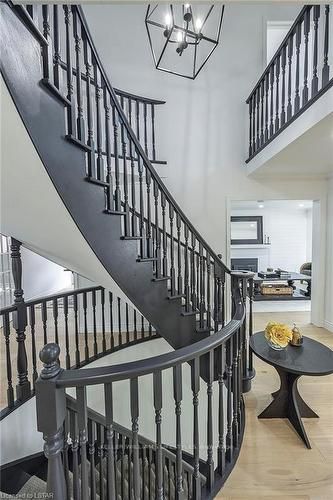 22 Penrith Crescent Property Photo 8