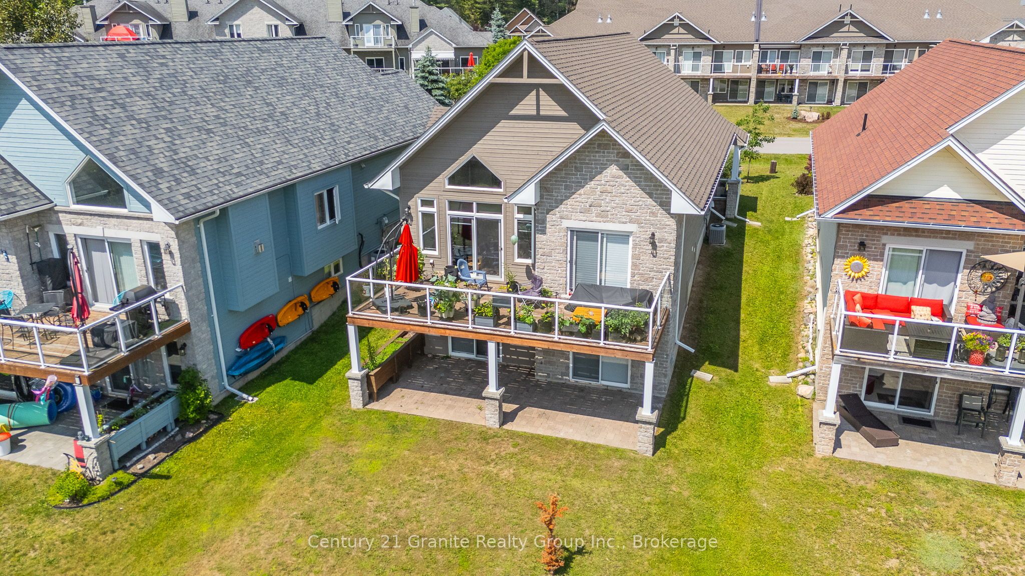 17 Webb Circle Property Photo 1