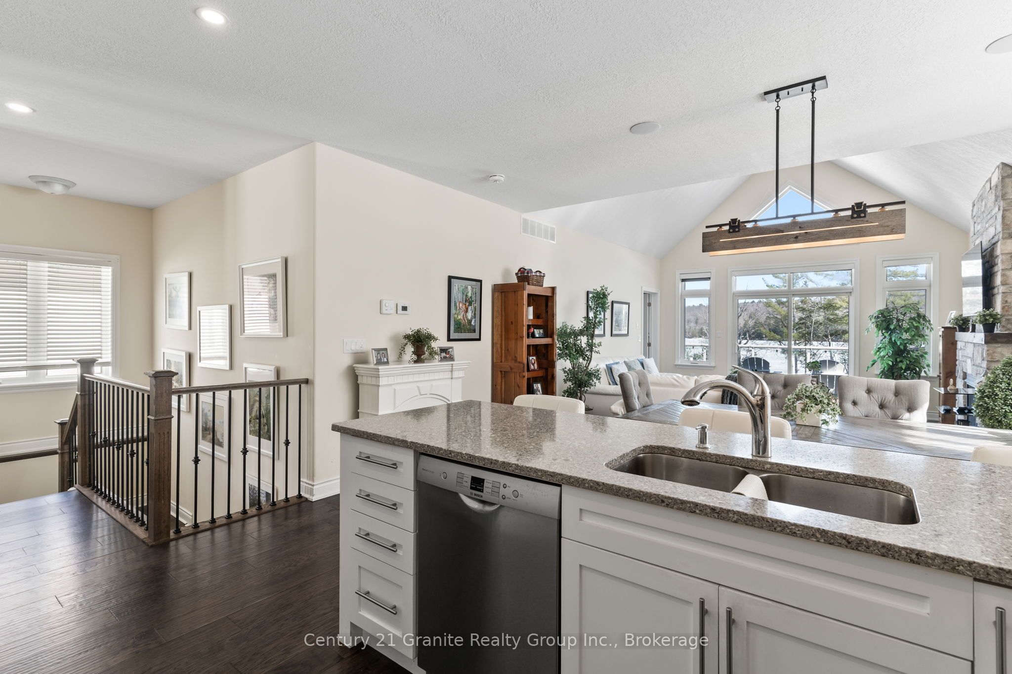 17 Webb Circle Property Photo 10