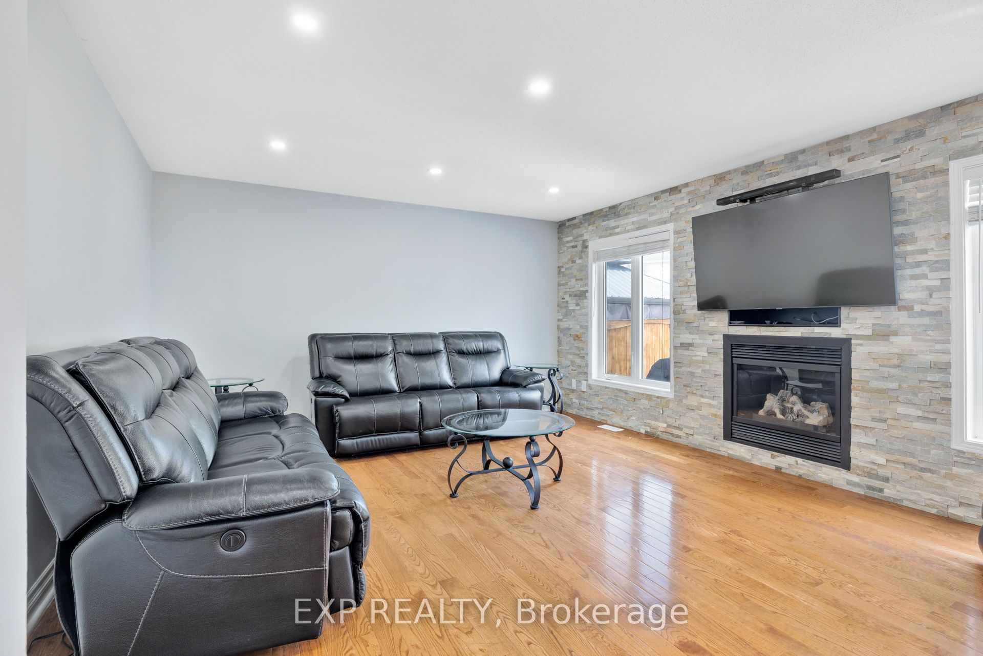 114 Ashmore Drive Property Photo 13