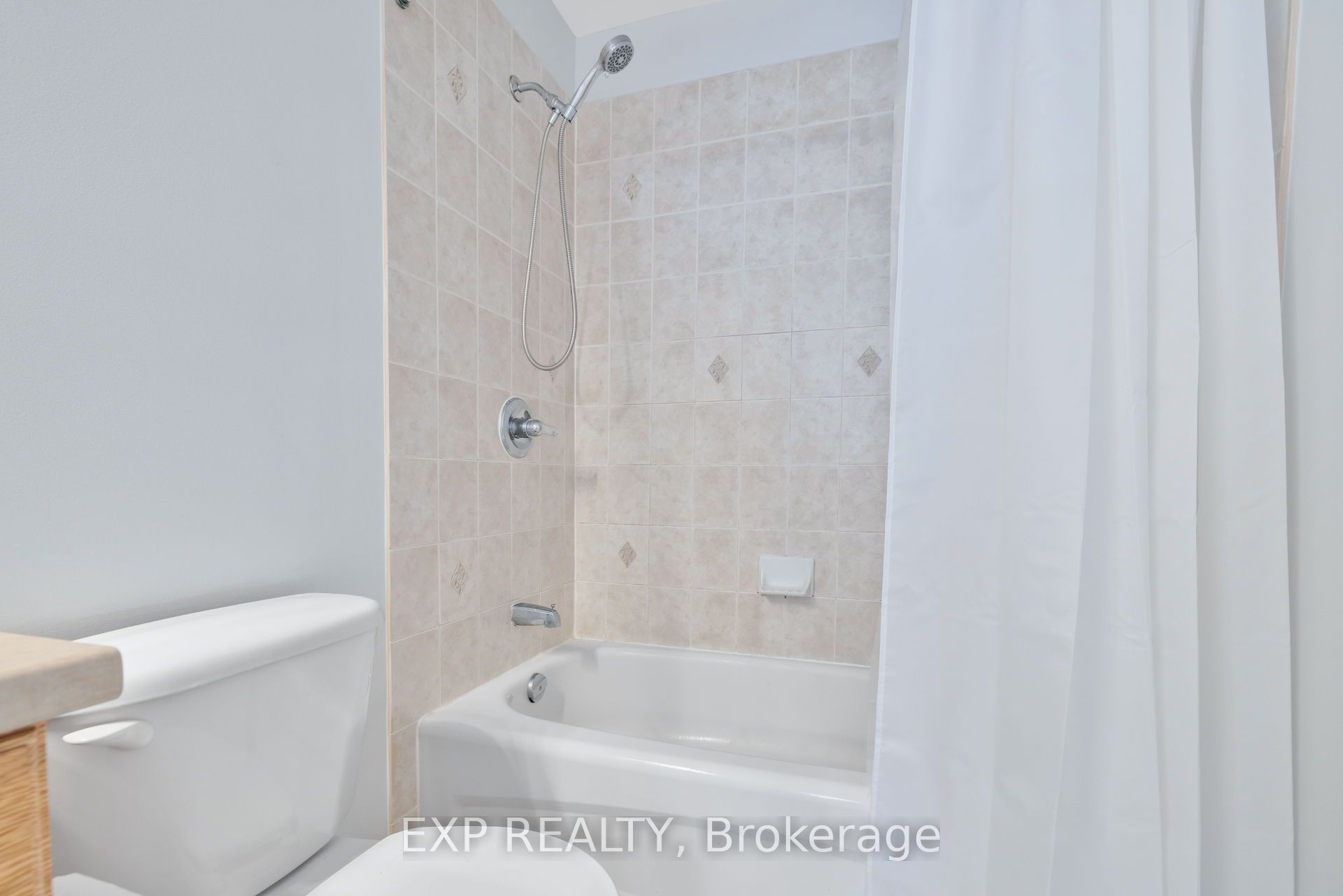 114 Ashmore Drive Property Photo 38
