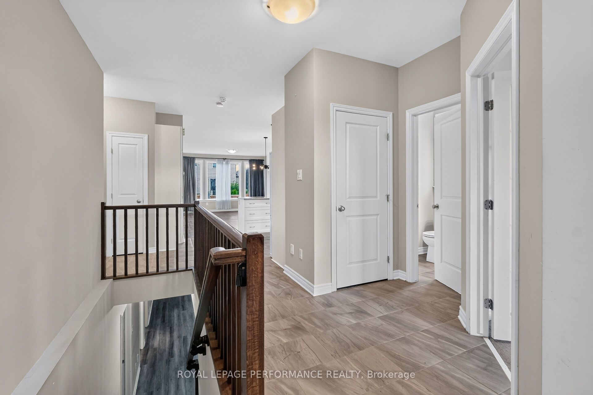 157 Boxcar Crescent Property Photo 6