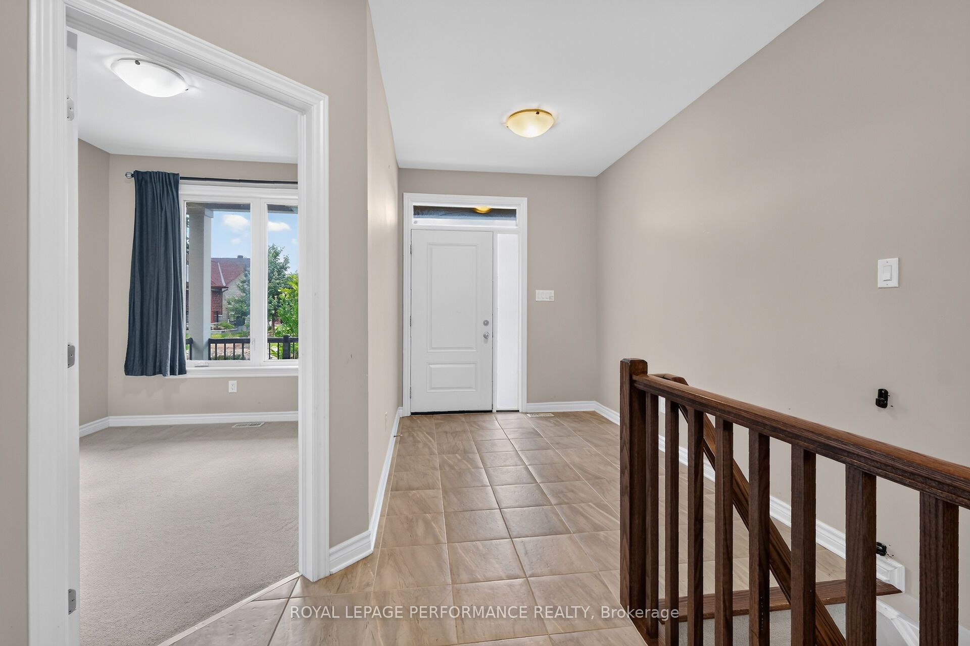 157 Boxcar Crescent Property Photo 7