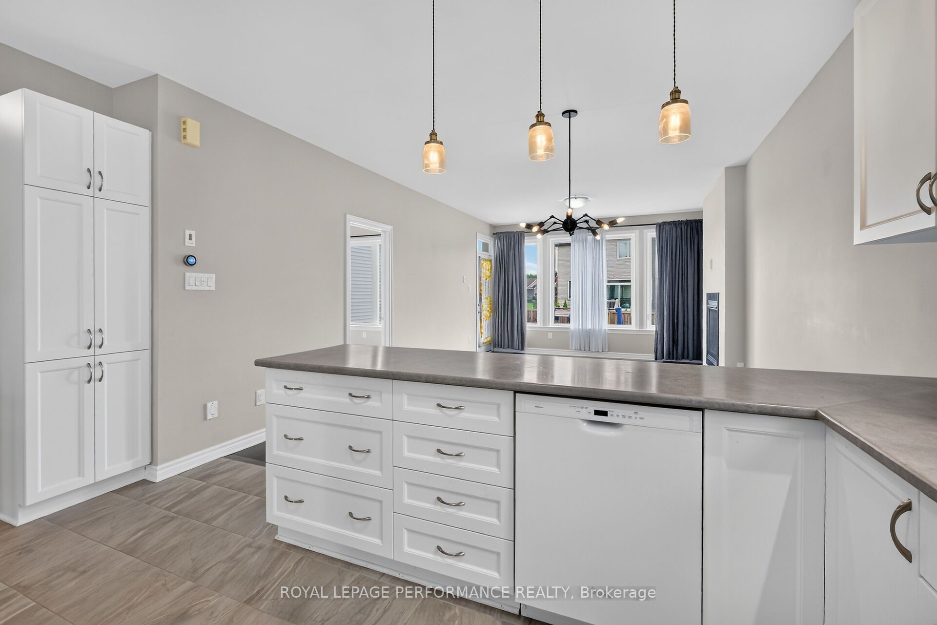 157 Boxcar Crescent Property Photo 23