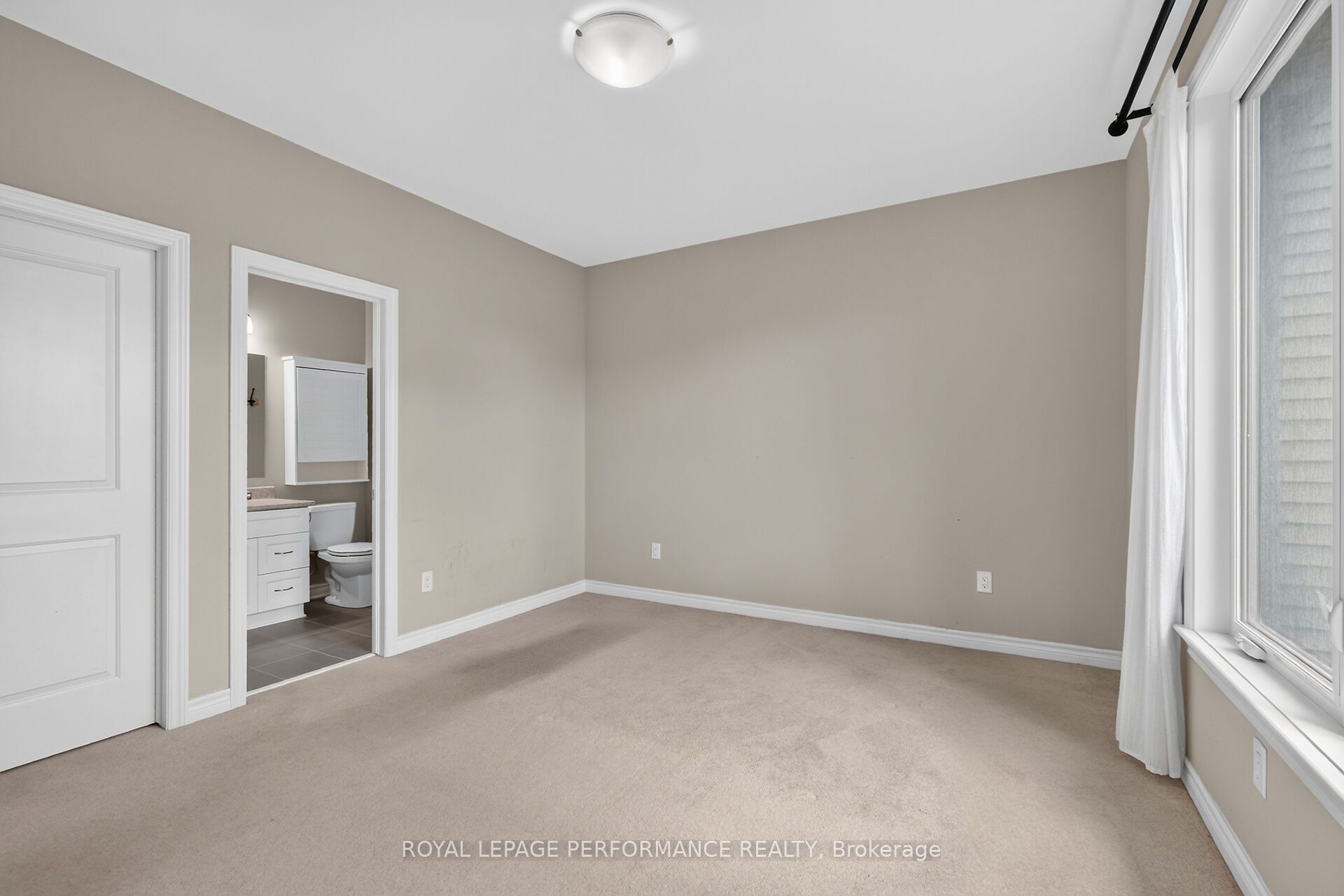 157 Boxcar Crescent Property Photo 28