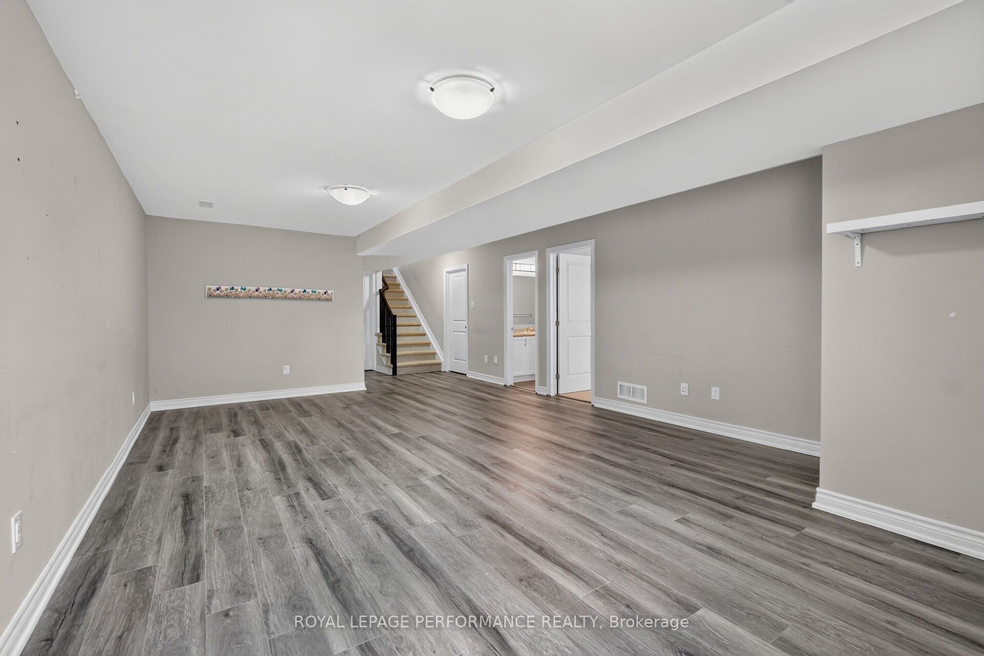 157 Boxcar Crescent Property Photo 33
