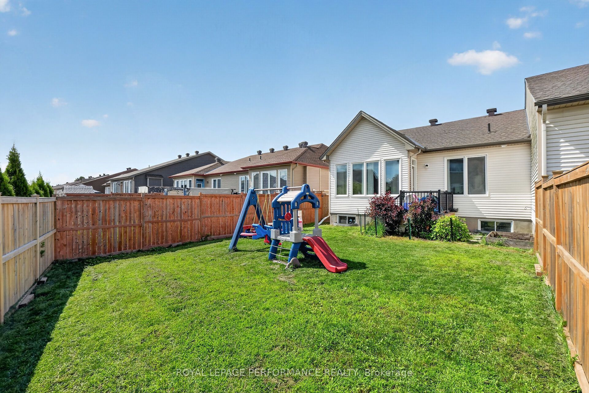 157 Boxcar Crescent Property Photo 42