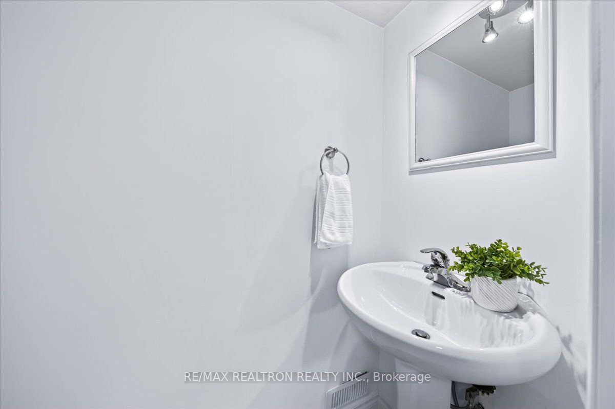 21 Brandy Crescent Property Photo 25