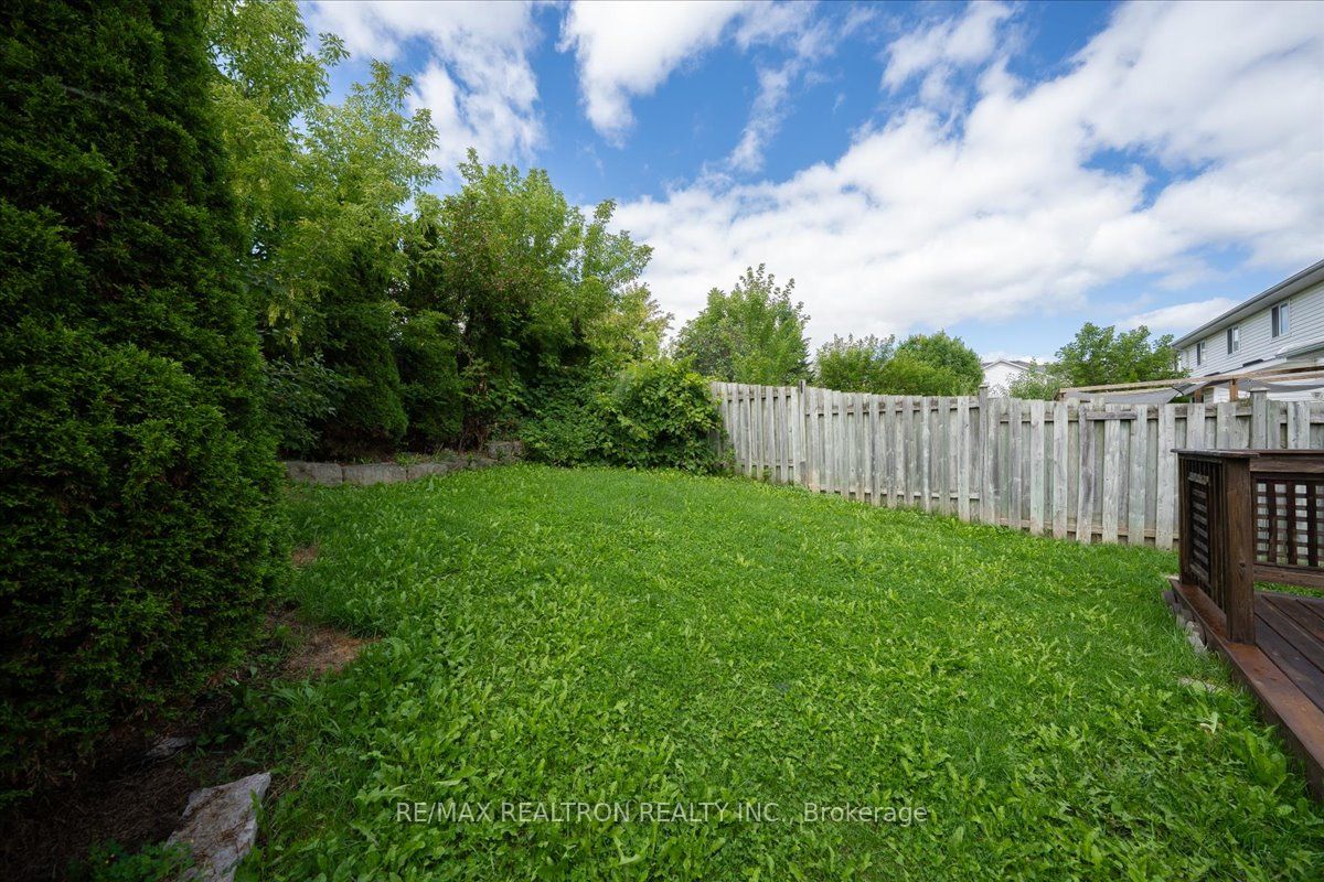 21 Brandy Crescent Property Photo 37